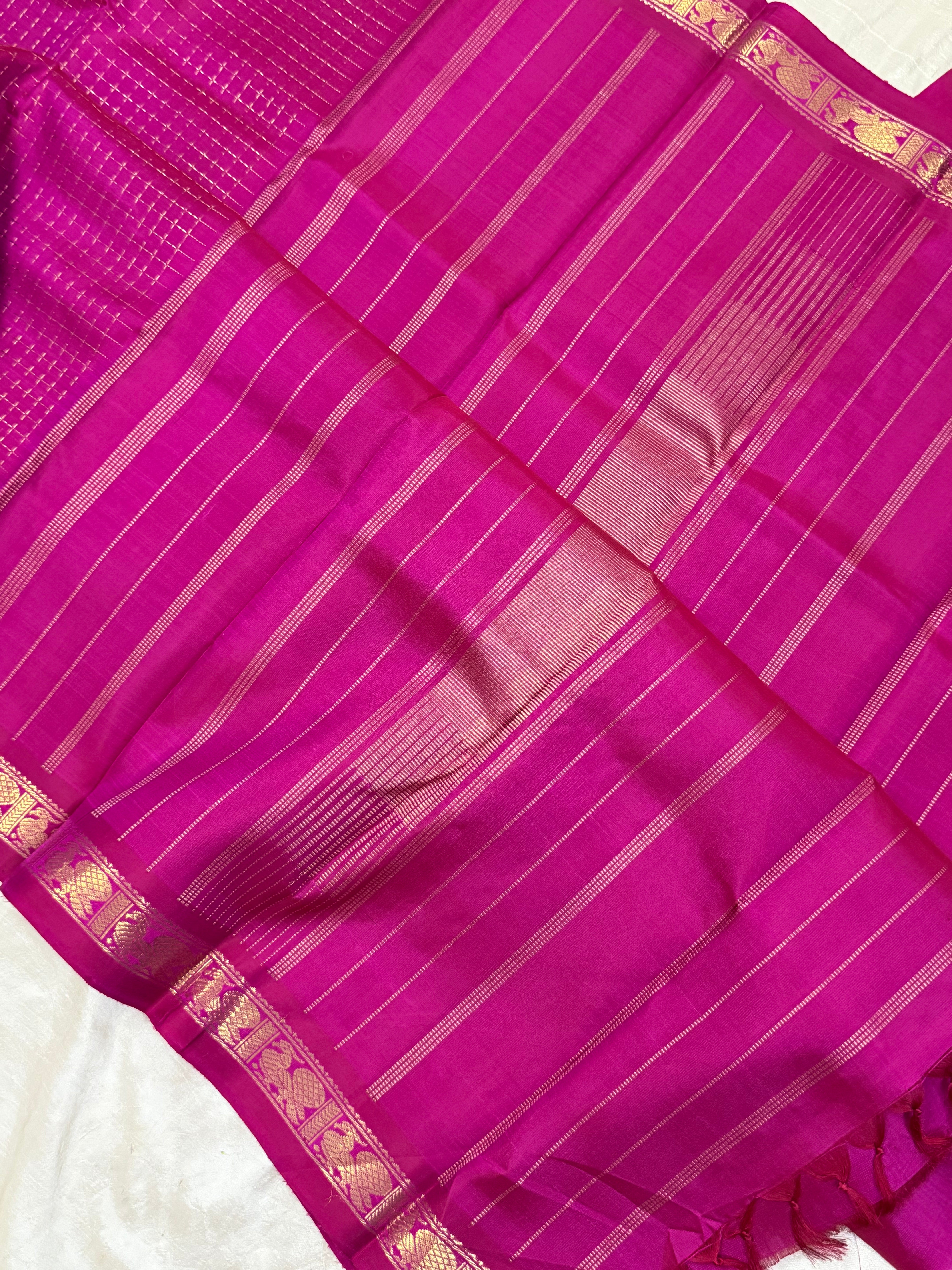 Pink plus butta small border / Kanjipuram silk