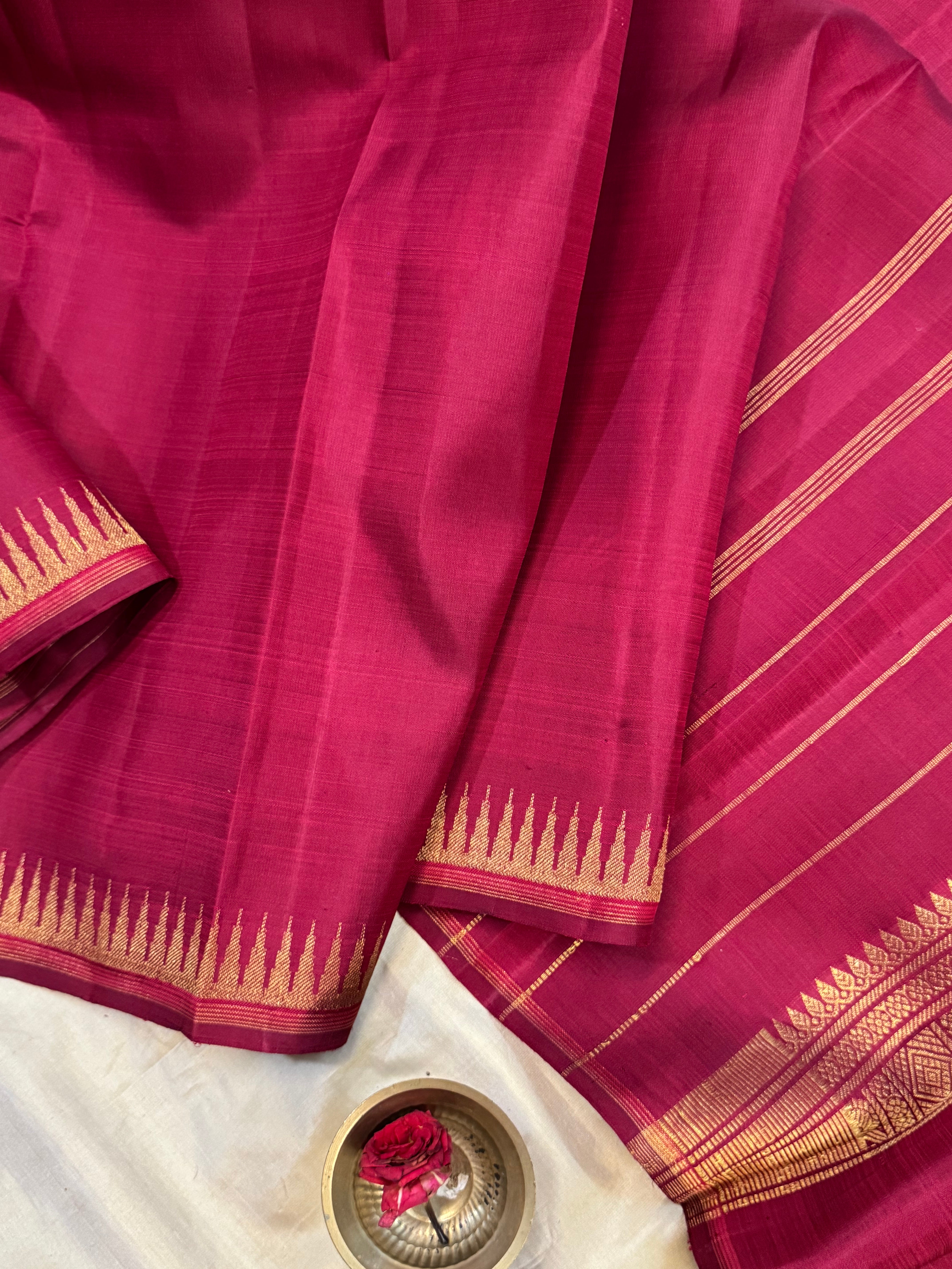 Swapnam : Araku seepu rekku / kanjipuram silk