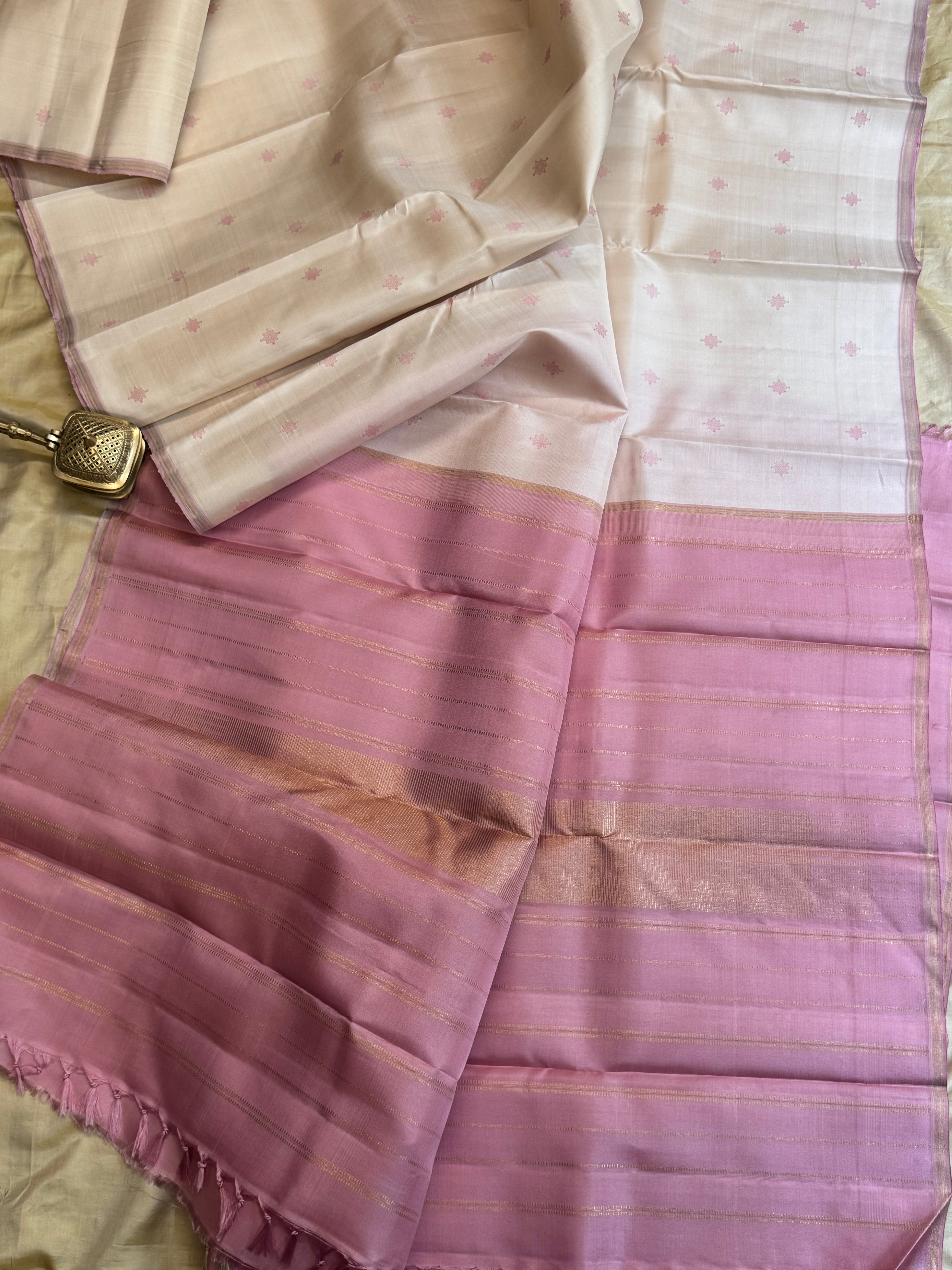 Cream thread Butta / kanjipuram silk