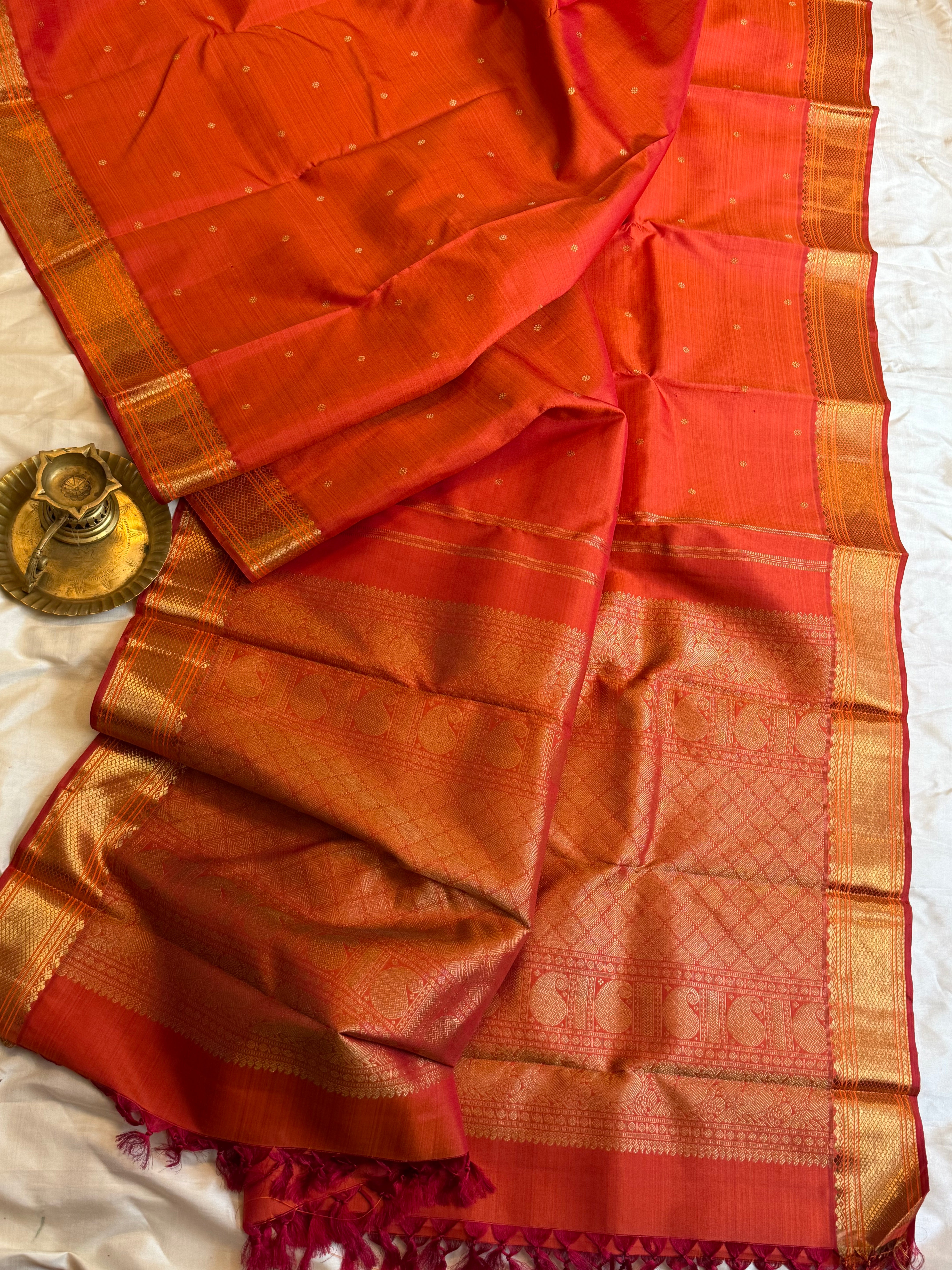 Rustic orange Butta / kanjipuram silk