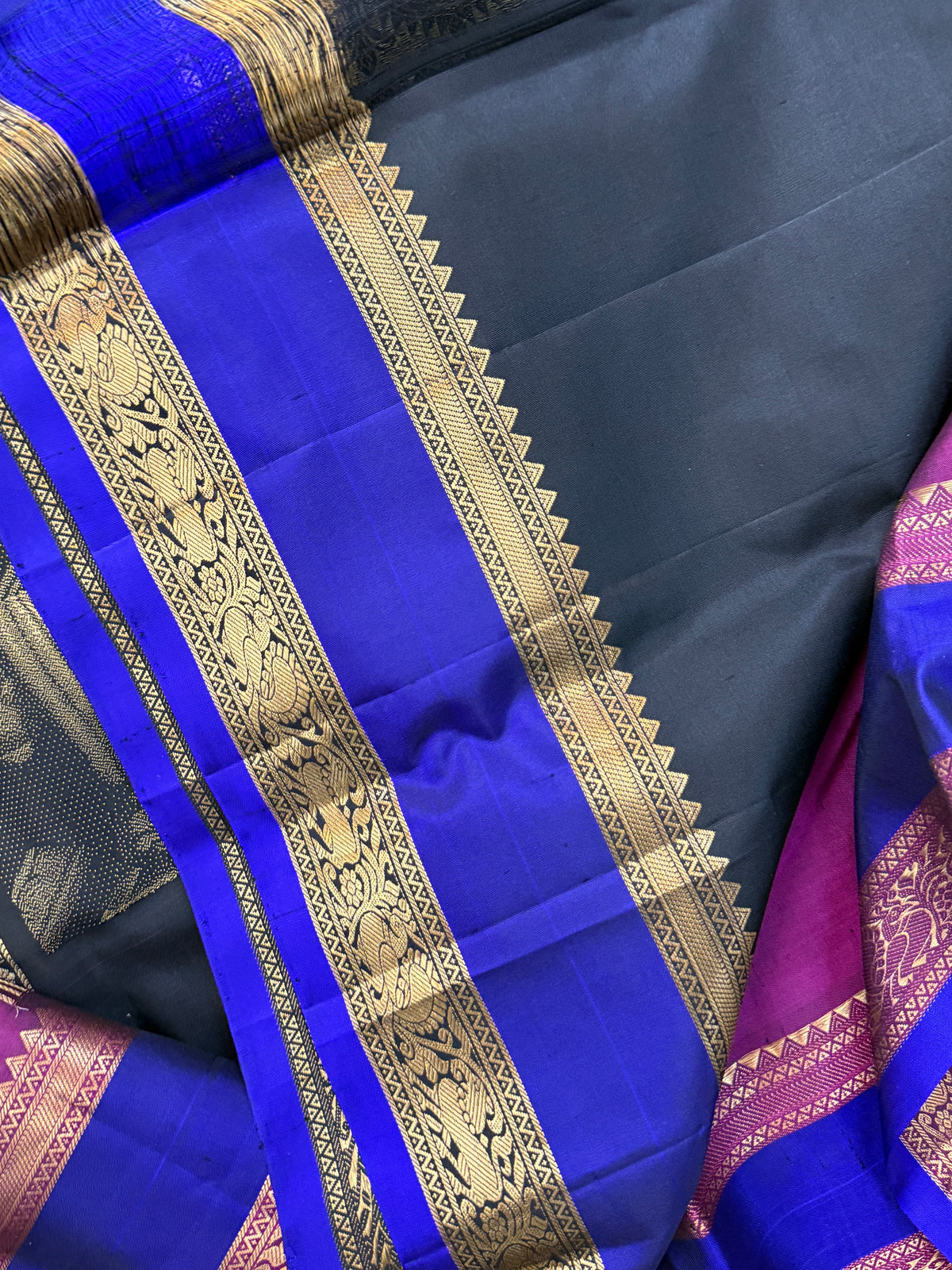 special edition- unique pallu and pure silk sarees clsa 12585