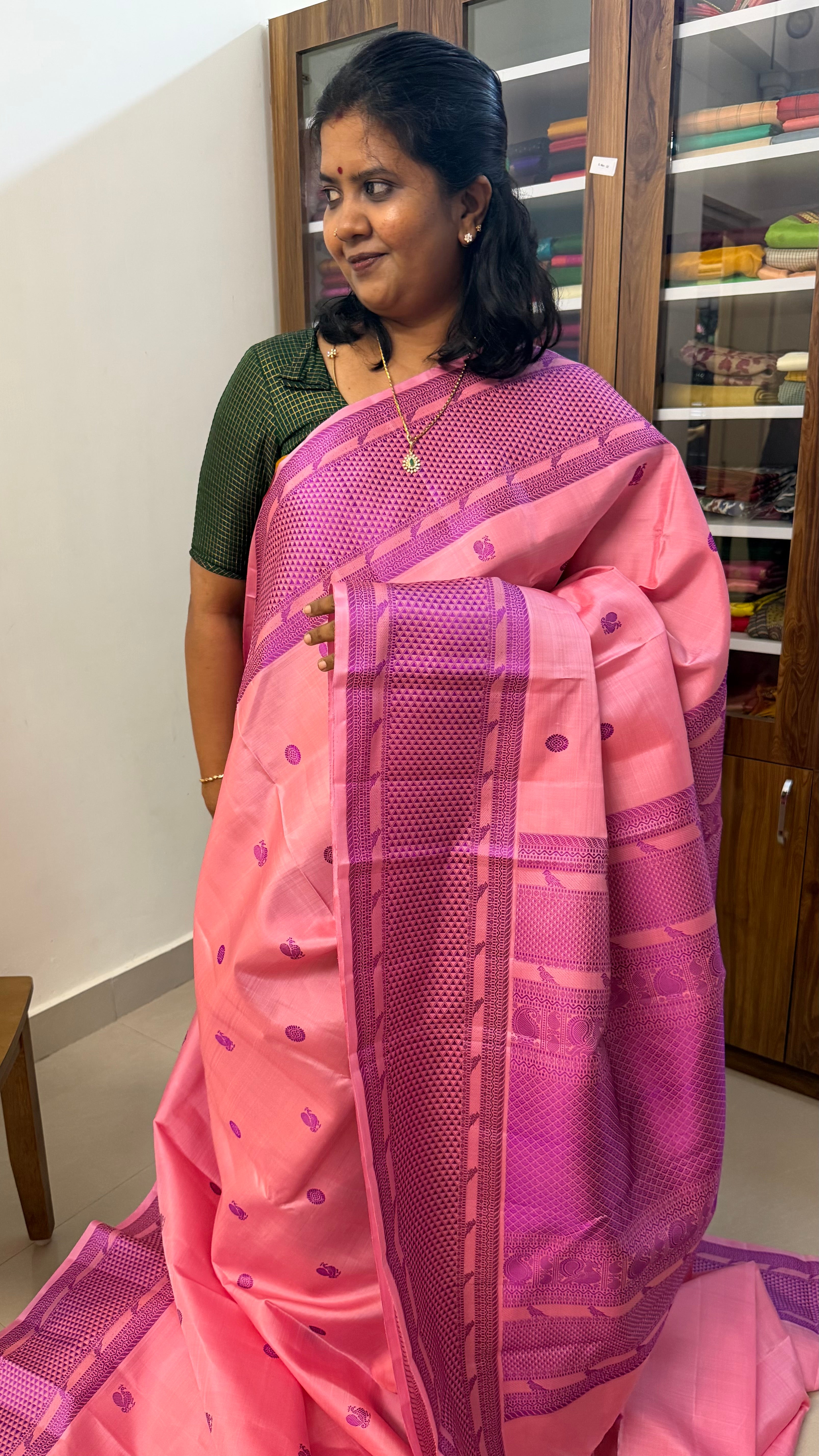 Pink on pink Kili thread work Kanjipuram silk