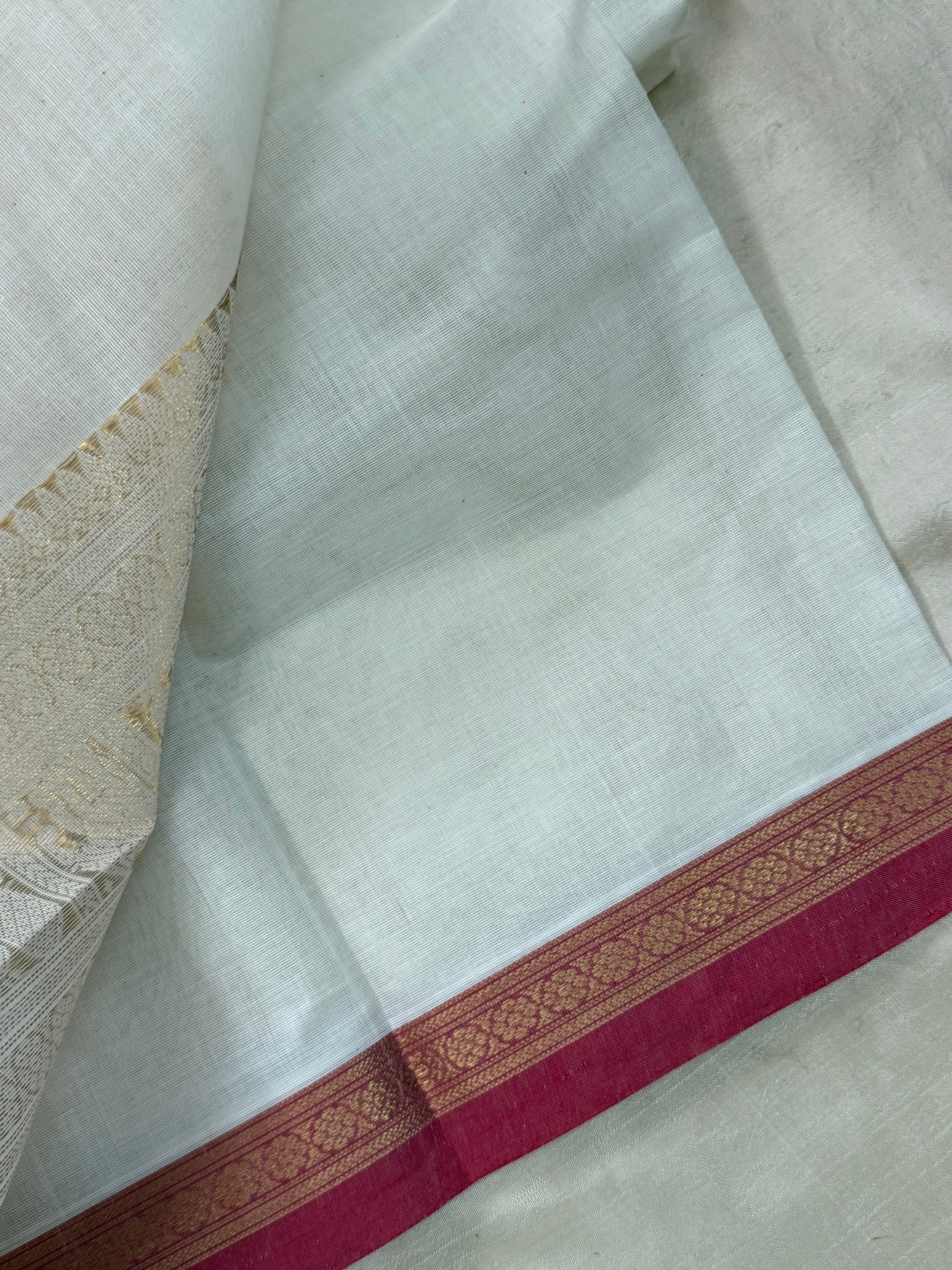 Offwhite small border/ Kanchi Cotton