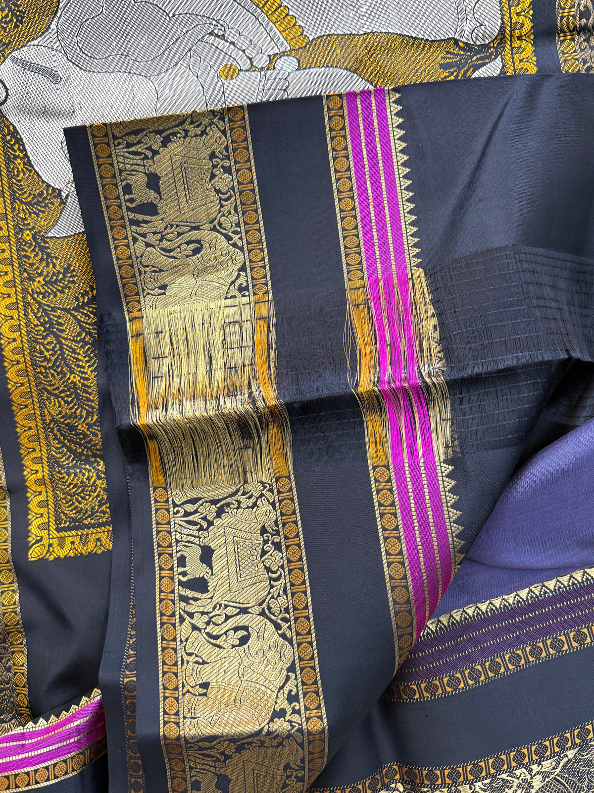 special edition- unique pallu and pure silk sarees clsa 12567