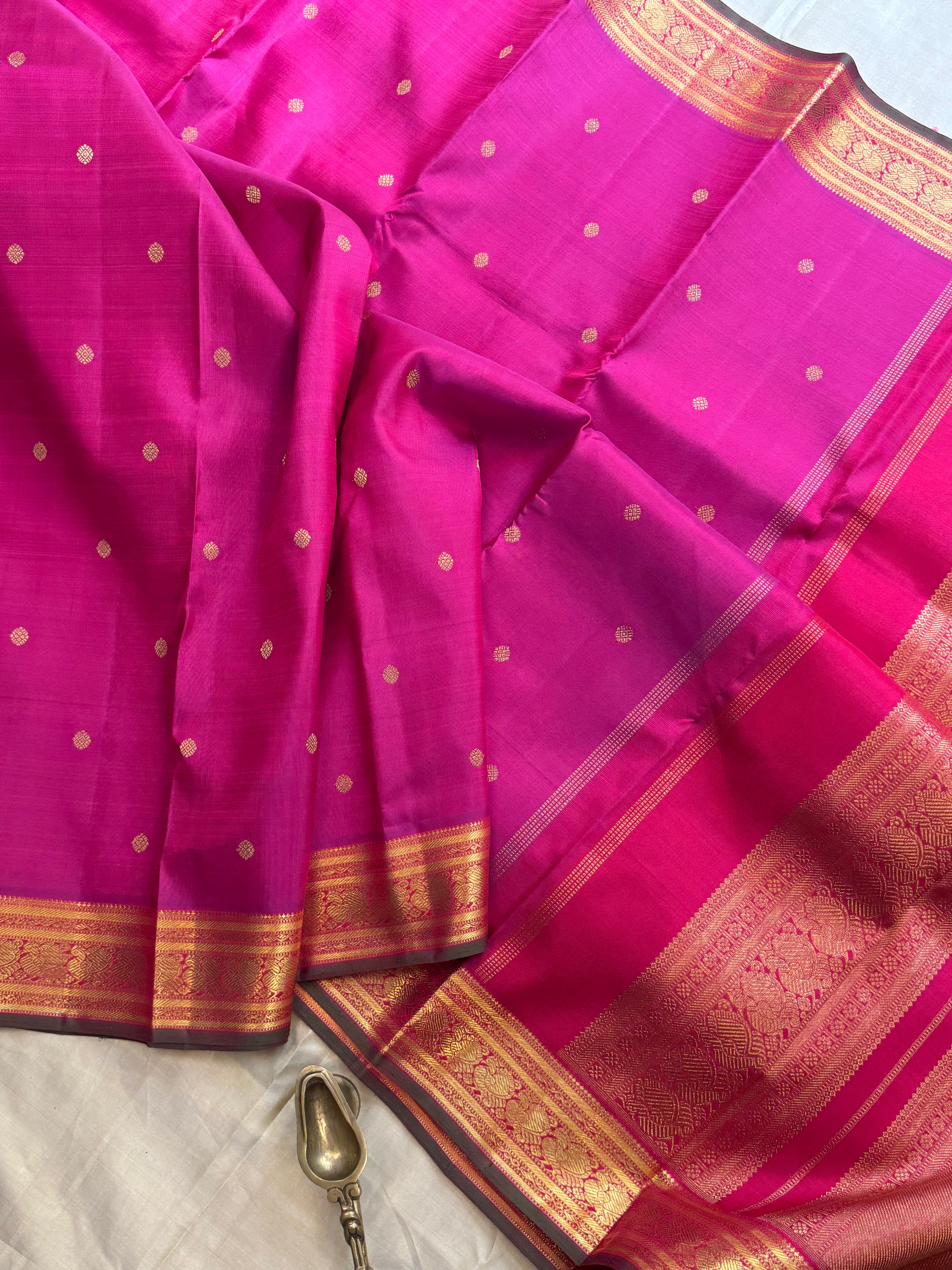 Swapnam :Purplish pink Butta / kanjipuram silk