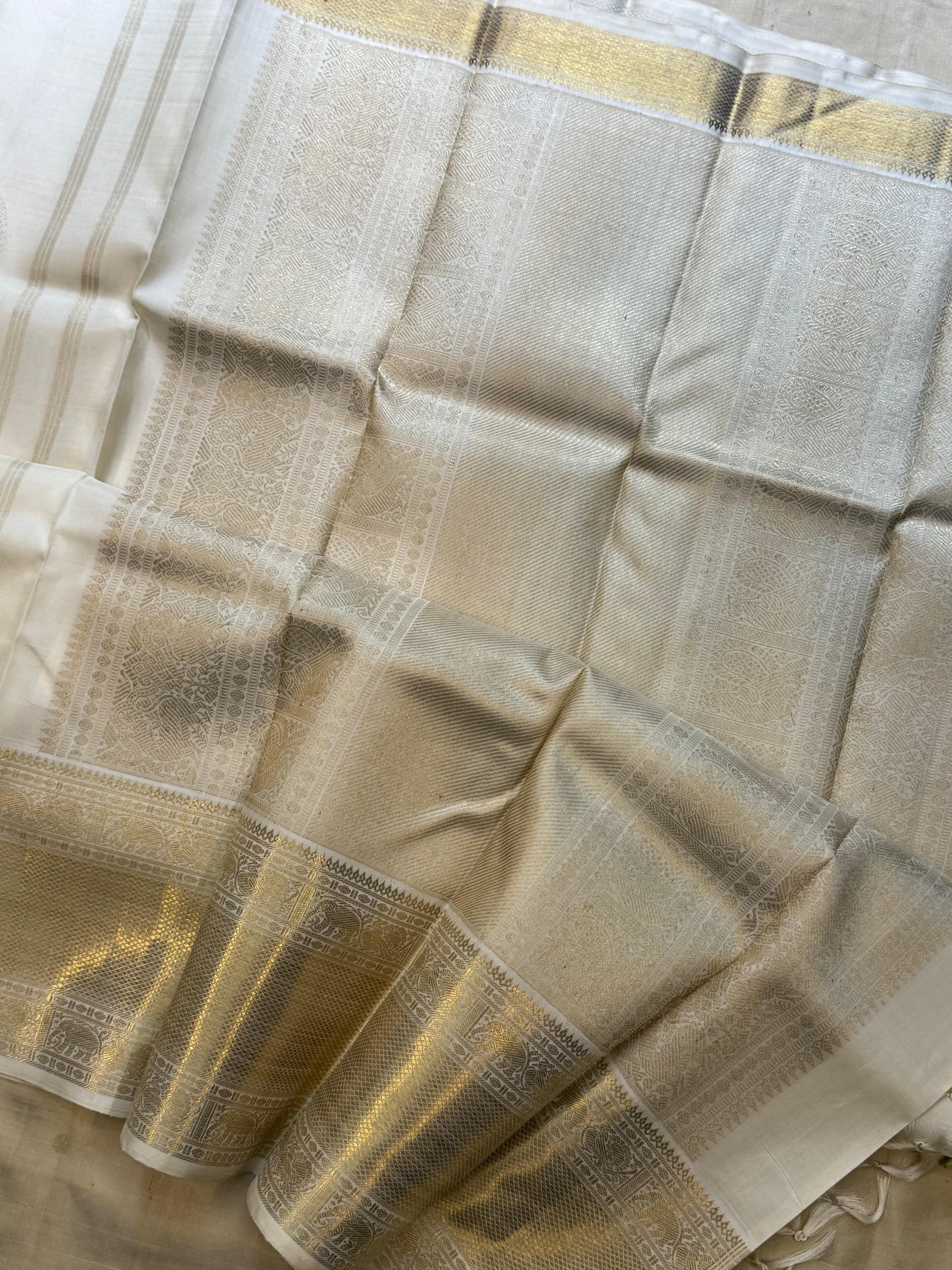 Onam edit - offwhite big yazhi butta/ Kanjipuram silk CLSA2272