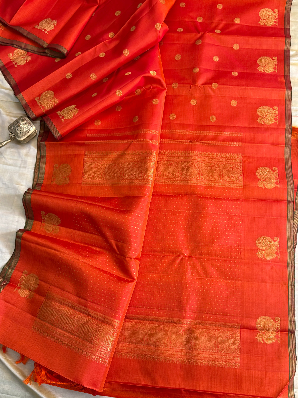 Rustic orange border Annam butta / kanjipuram silk saree clsa 11950