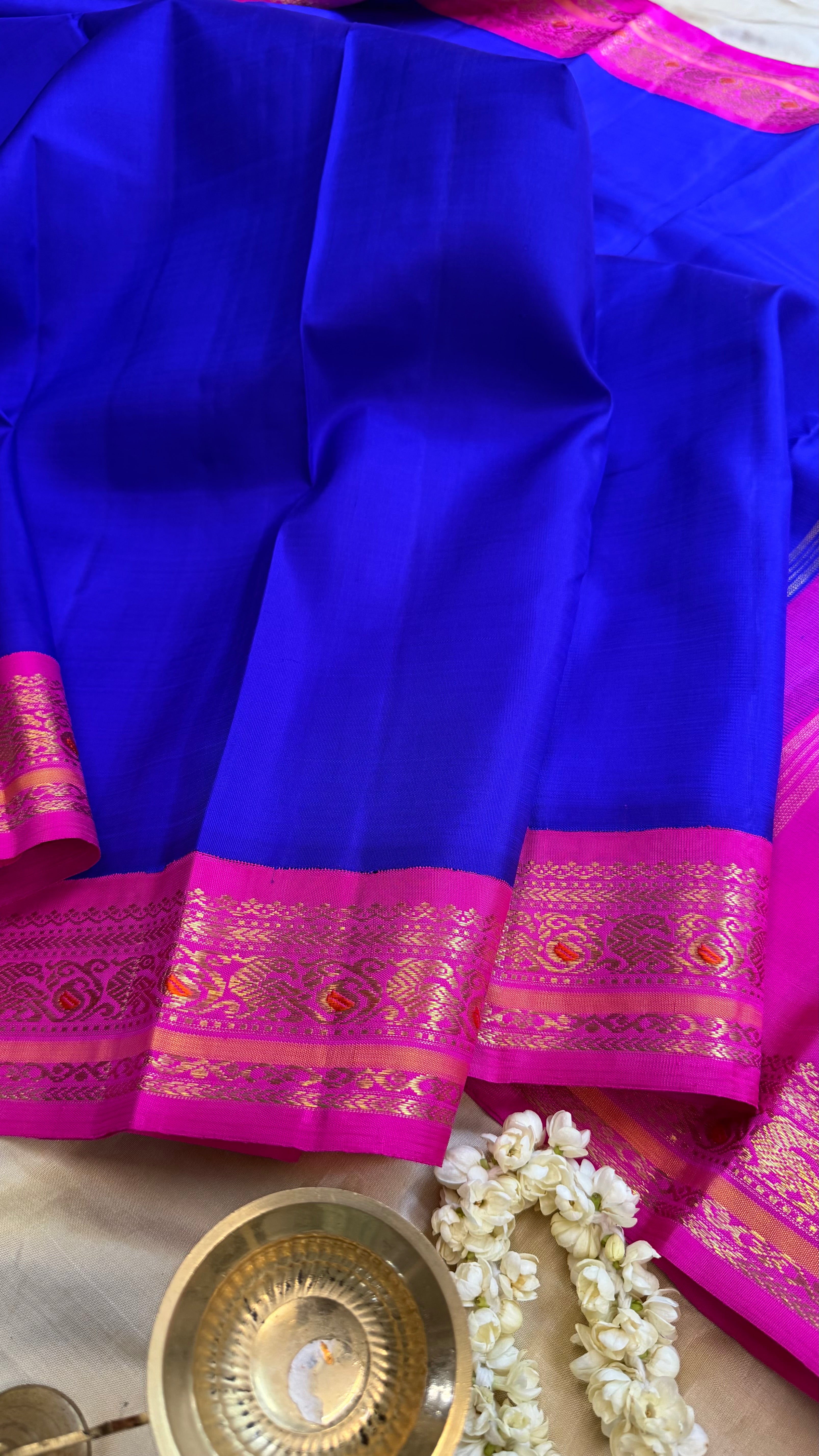 Master weaver - Purplish blue and pink kai korvai/ Kanjipuram Silk