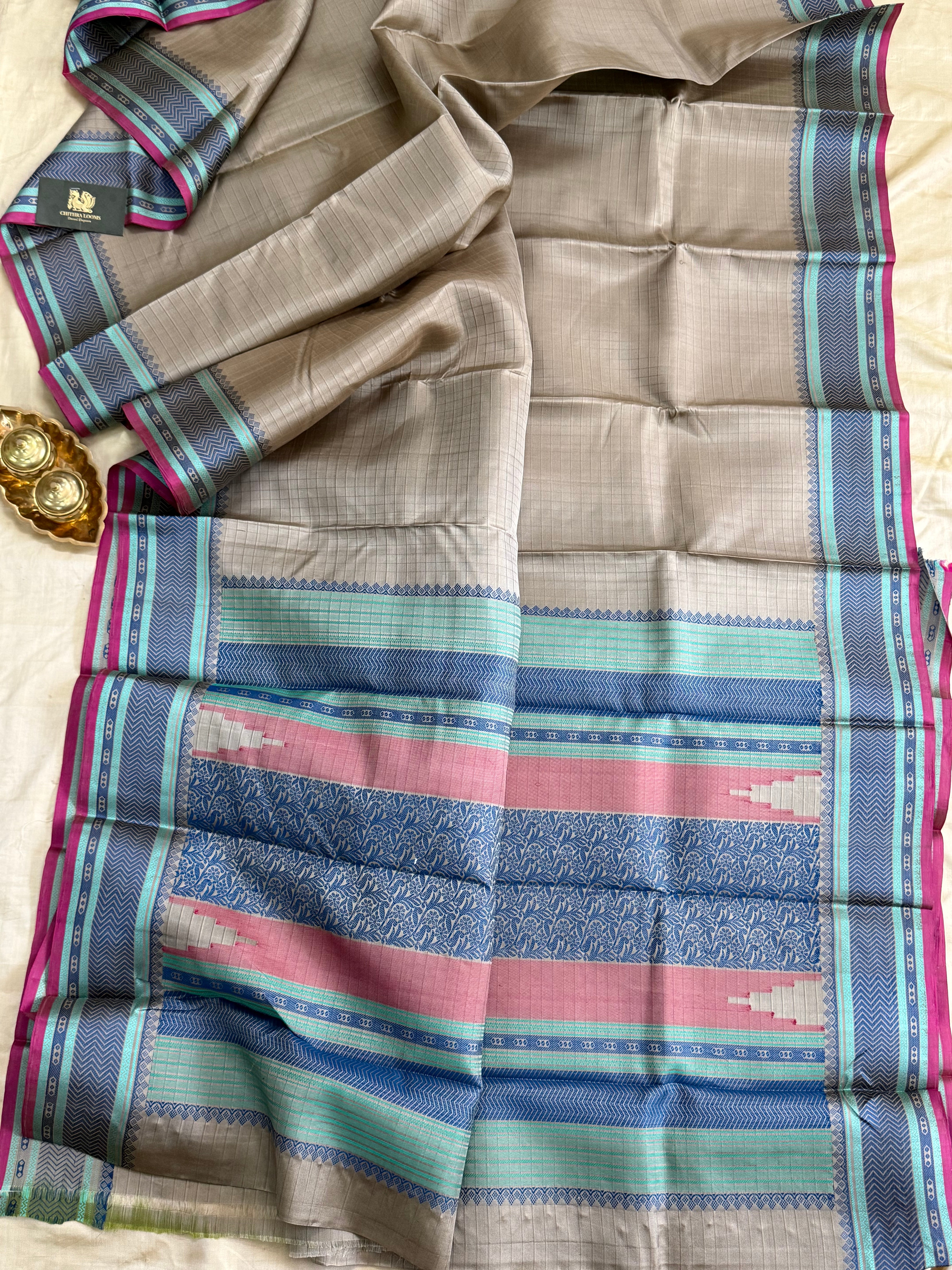 Grey and blue kattam / Varnangal Soft Silk CL4109