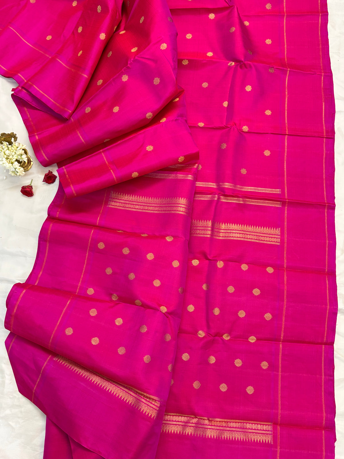 Rani pink zari Butta /kanjipuram silk saree clsa 12848