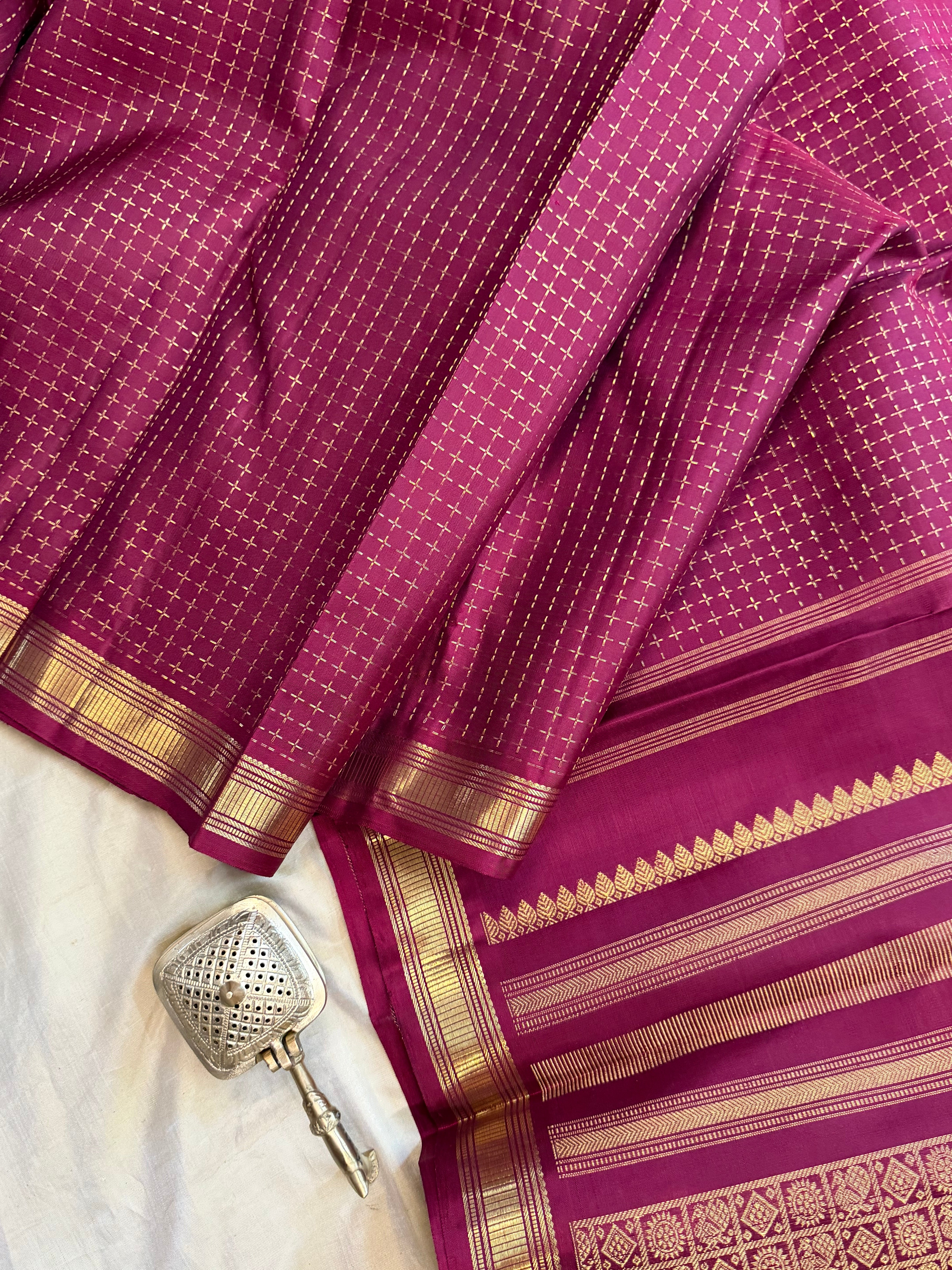 Podi color plus Butta / Kanjipuram silk
