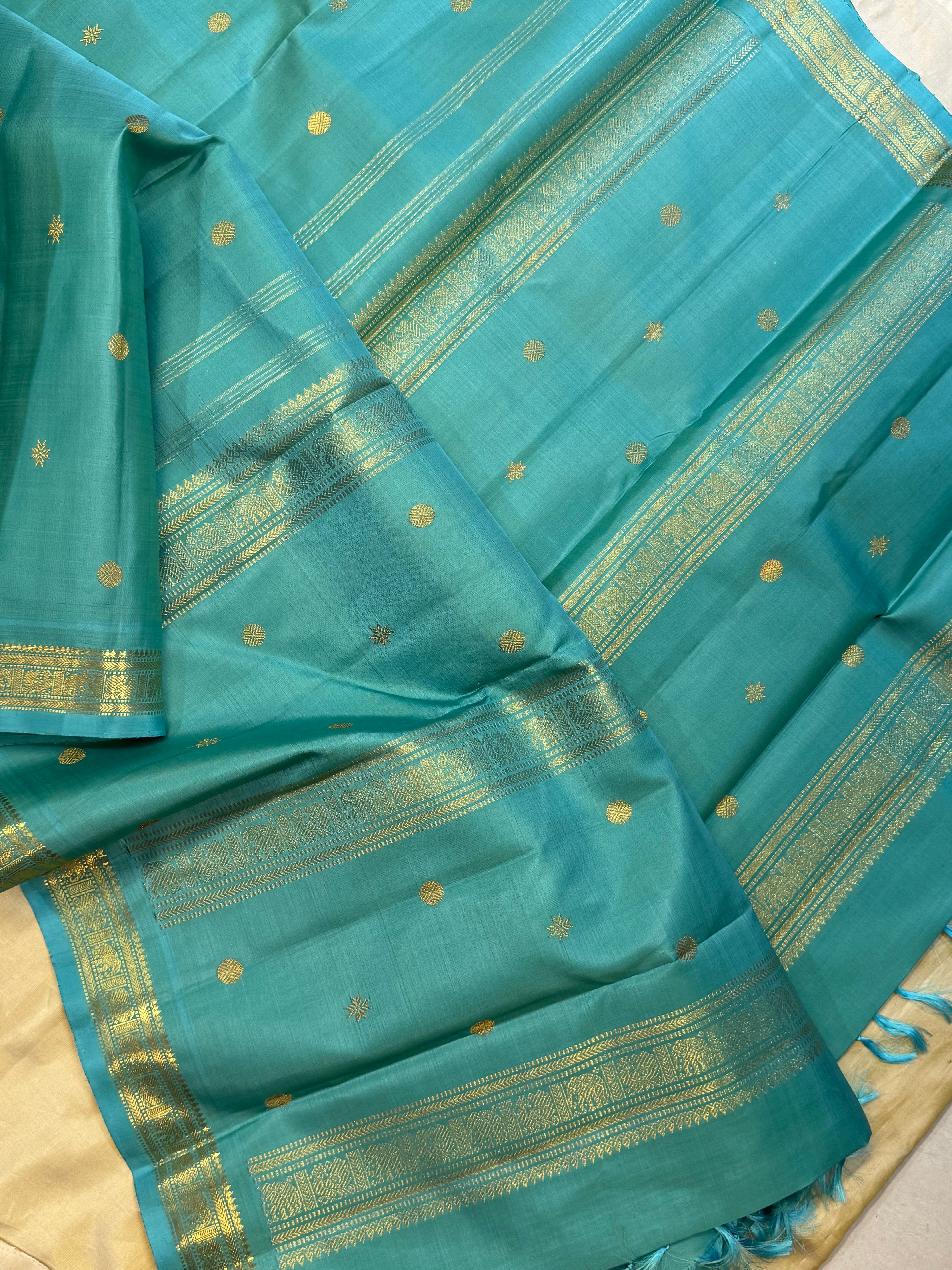 Swapnam : Powder blue small border / kanjipuram silk