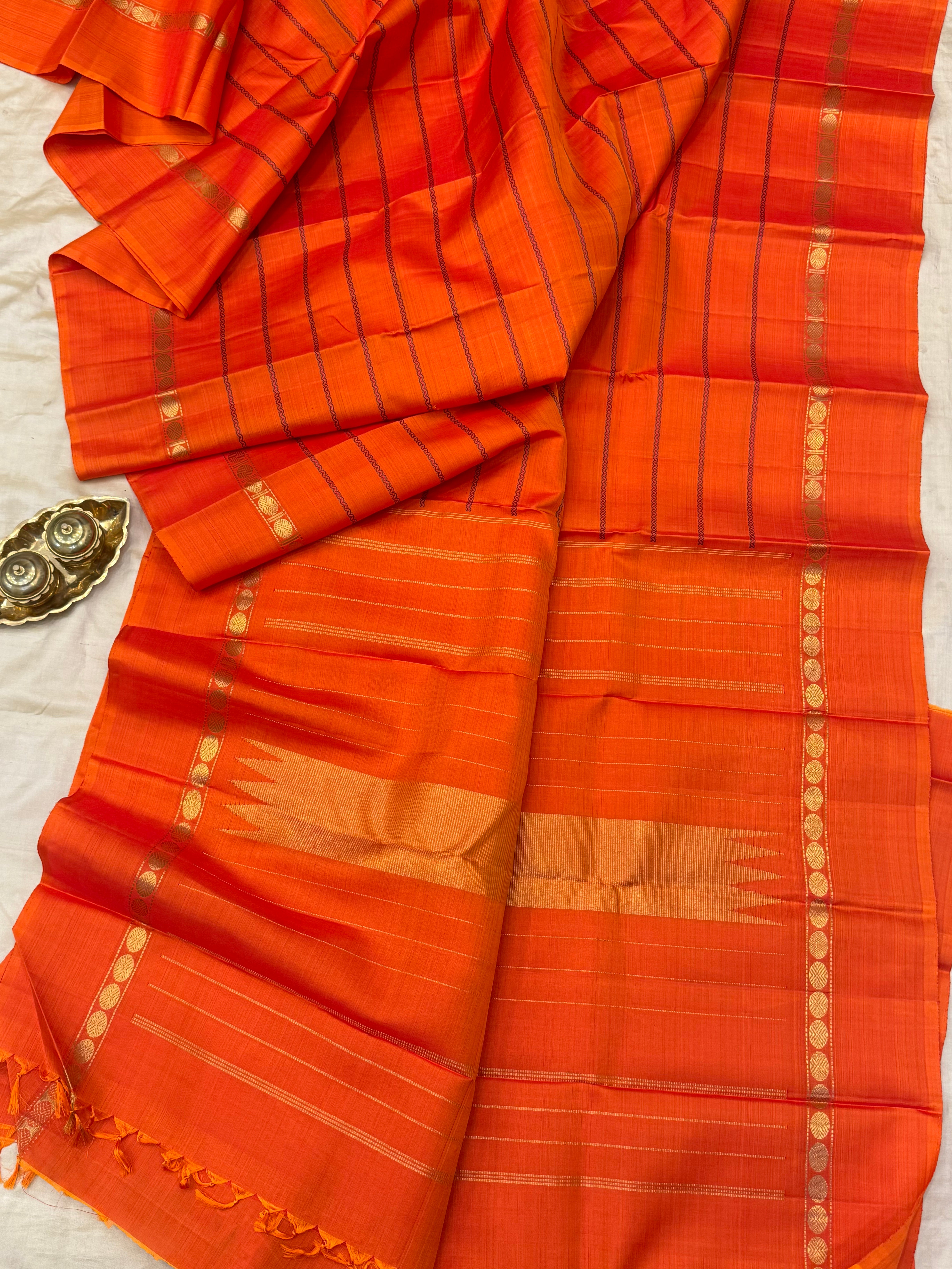 Kalyani : rust veldhari poun pet / kanjipuram silk