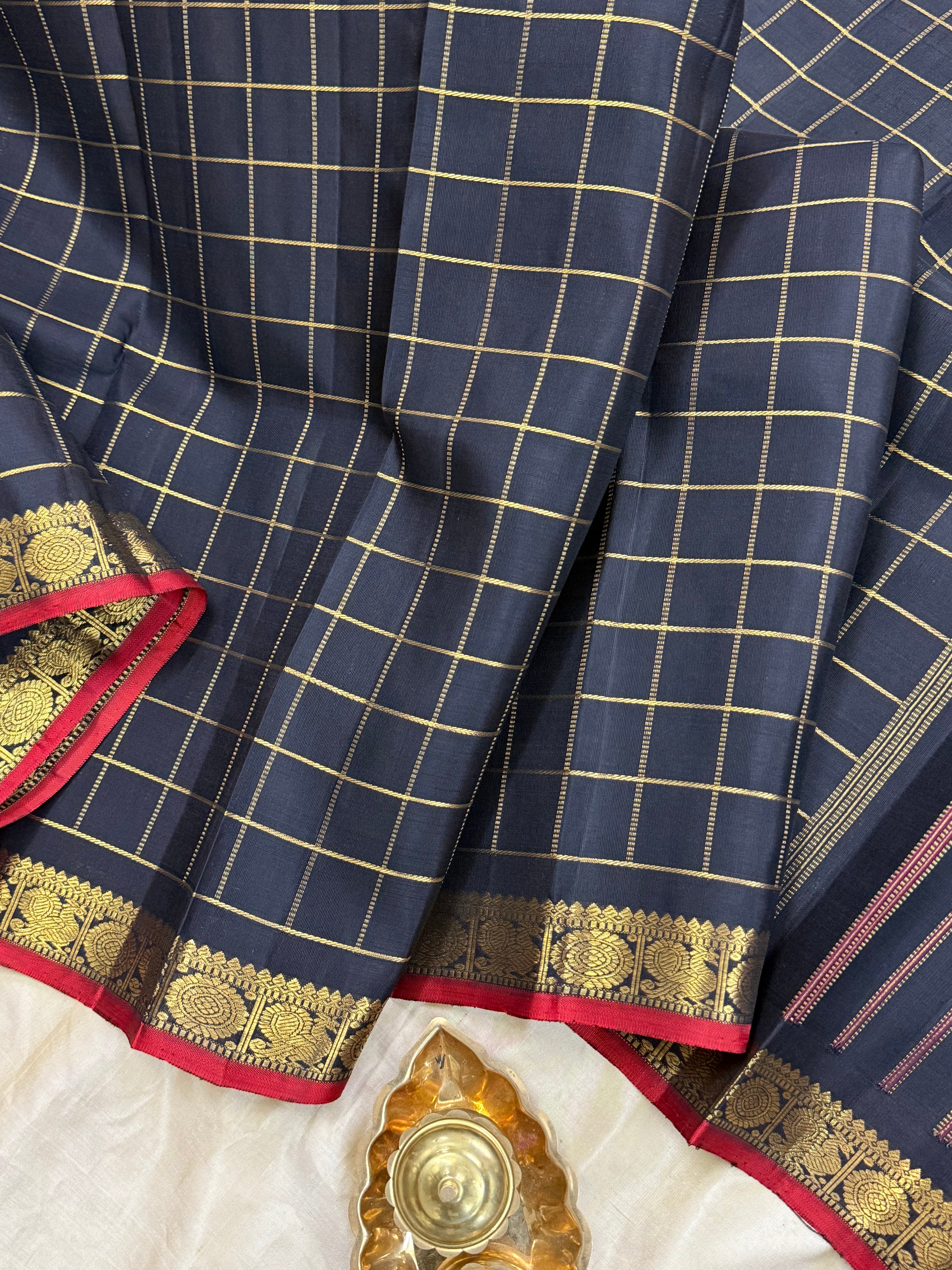 Black zari kattam / Kanjipuram silk CL7035