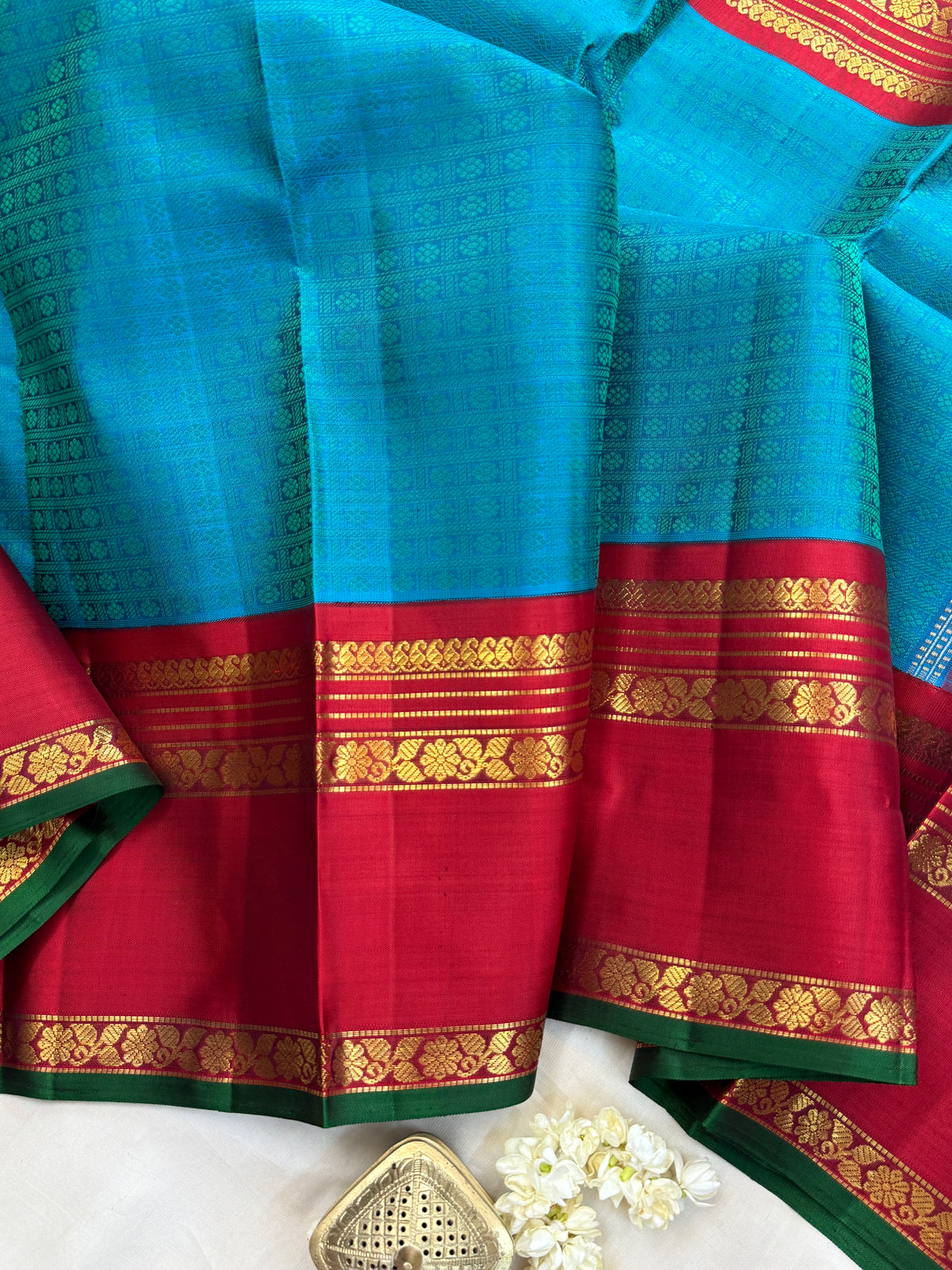 Laksham Butta Korvai / kanjipuram silk saree clsa 11386