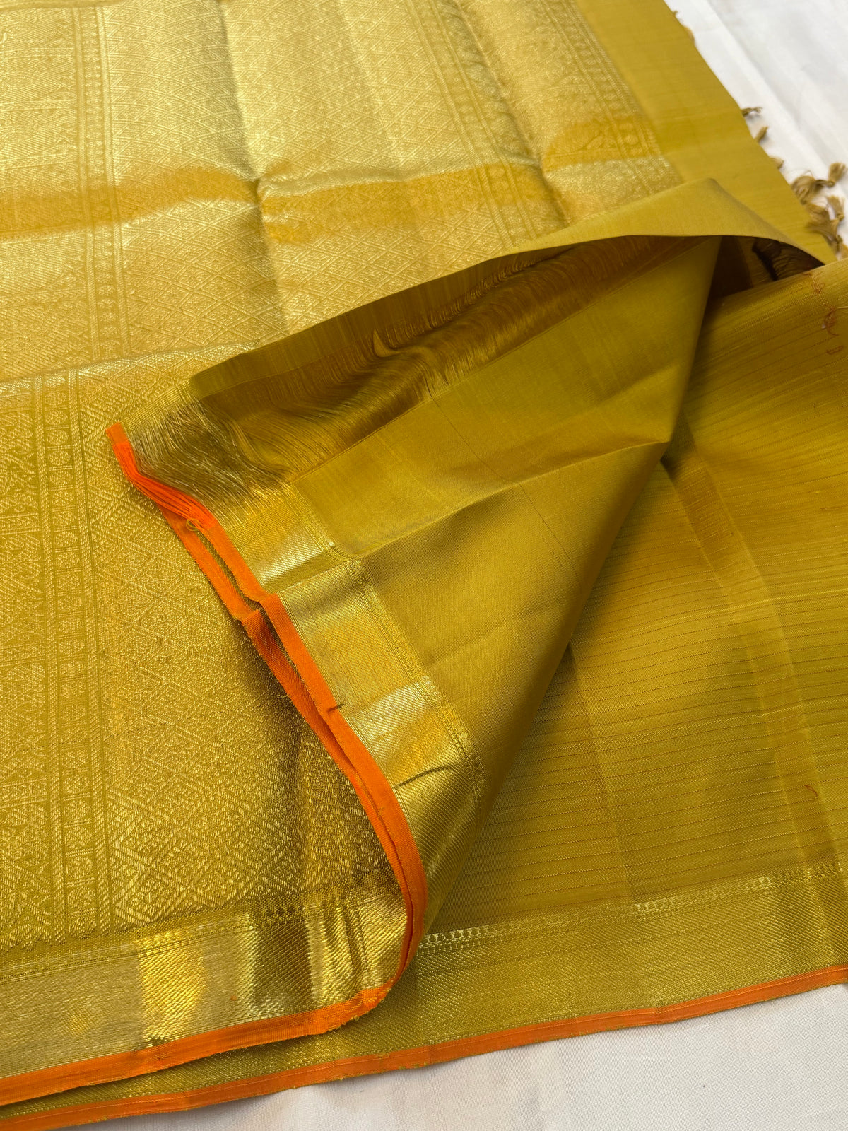 Sampanga podi Kattam / Silk Kanjipuram CLSA10359