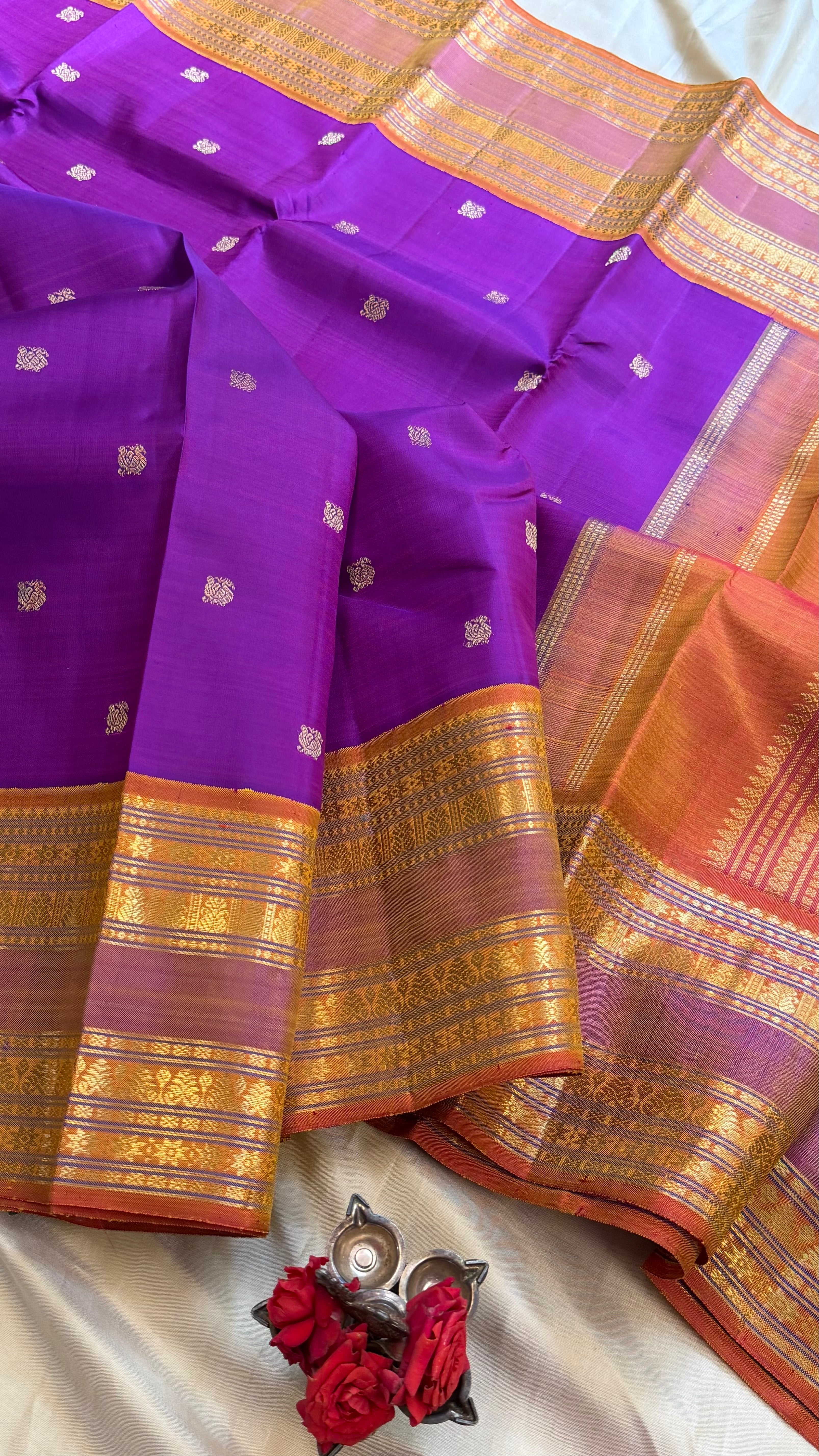 Purple varisapet Kai Korvai / Kanjipuram silk