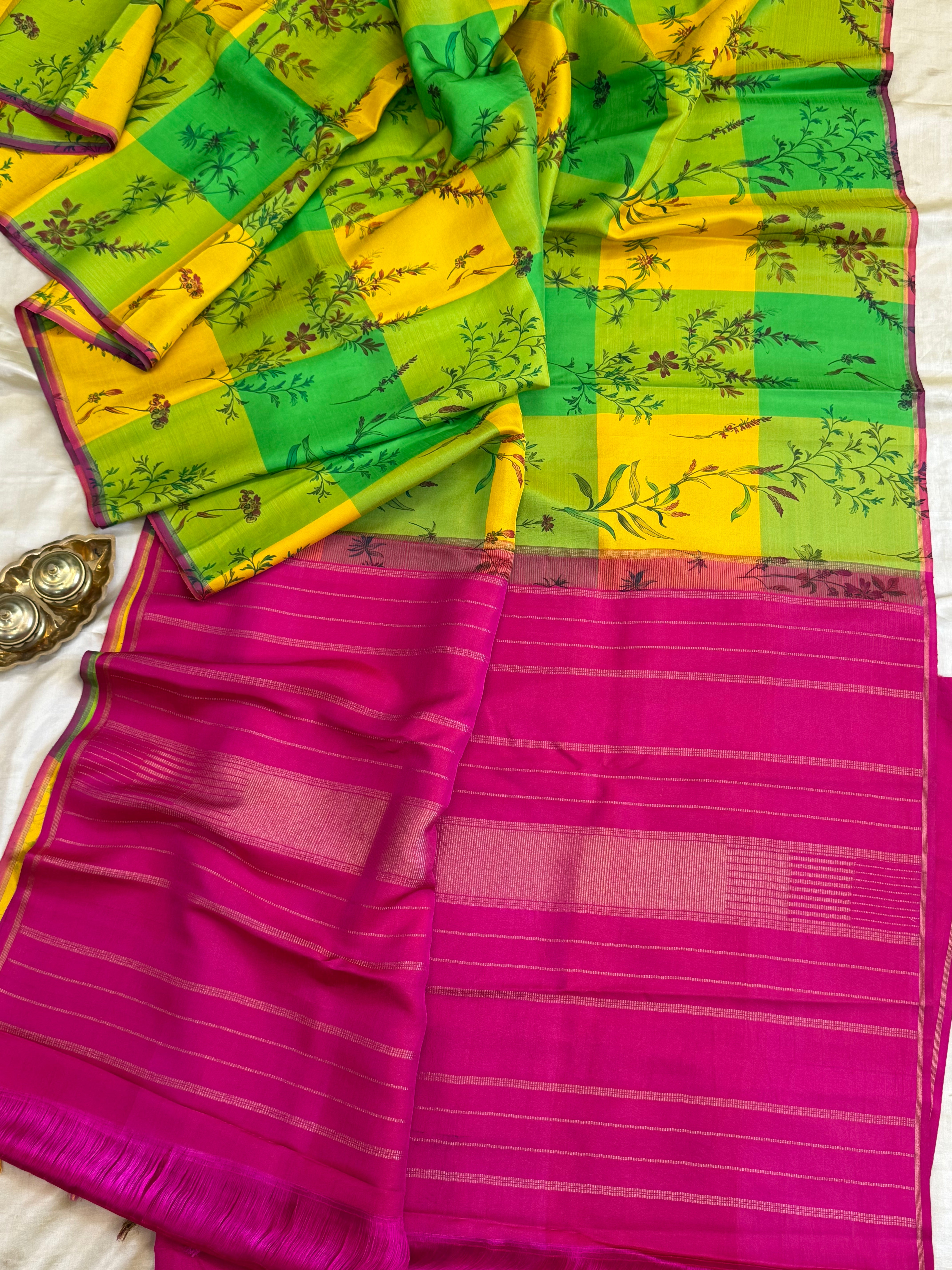 FLORAL DIGITAL PRINTED PURE ZARI / KANJIPURAM SILK SAREE CLSA 10819