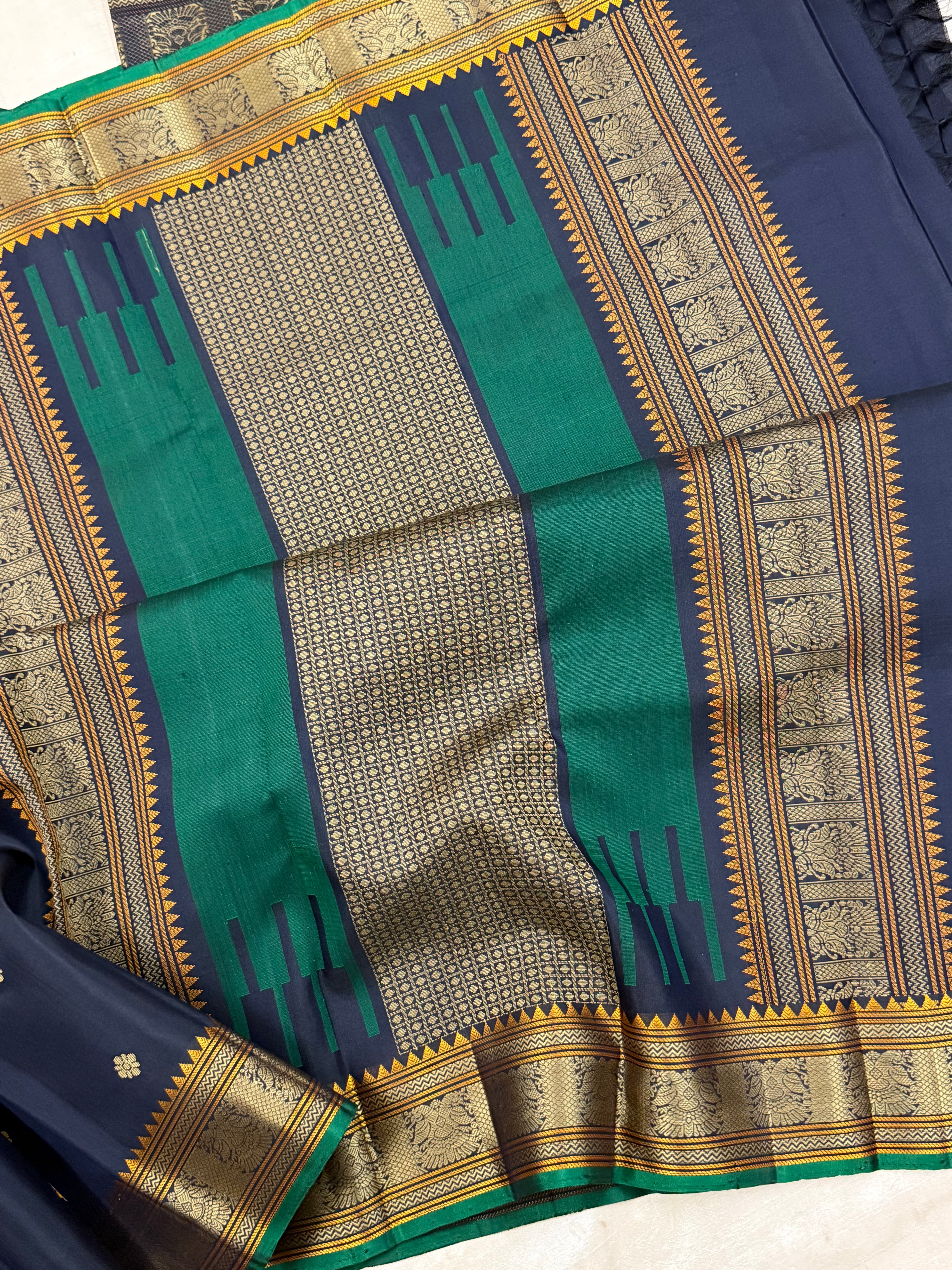 Deep midnight blue / Varnangal Soft Silk