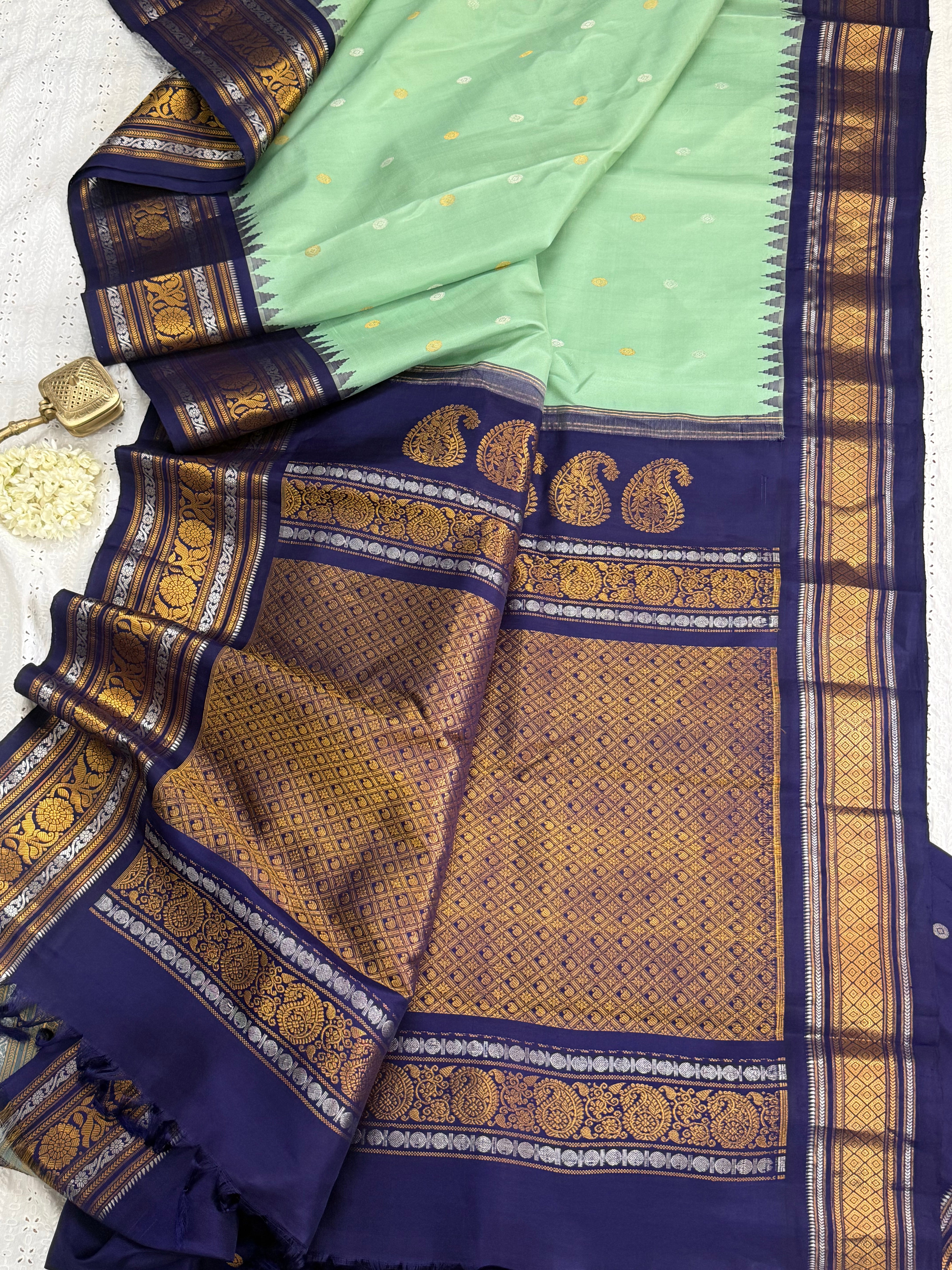 Green and deep blue/ Gadwal silk CL10311