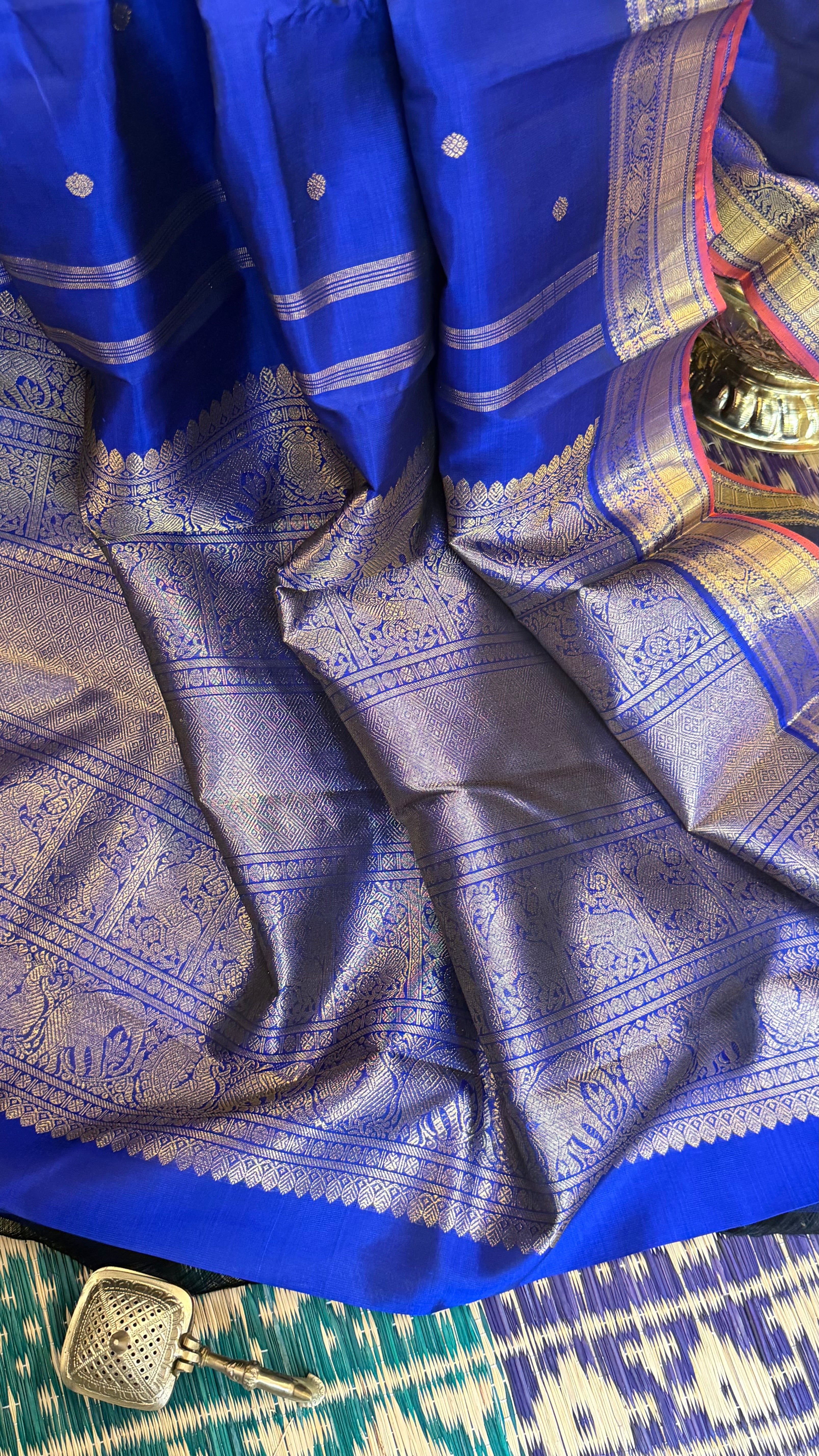 Swapnam: Ms blue yaanai pet / Kanjipuram silk