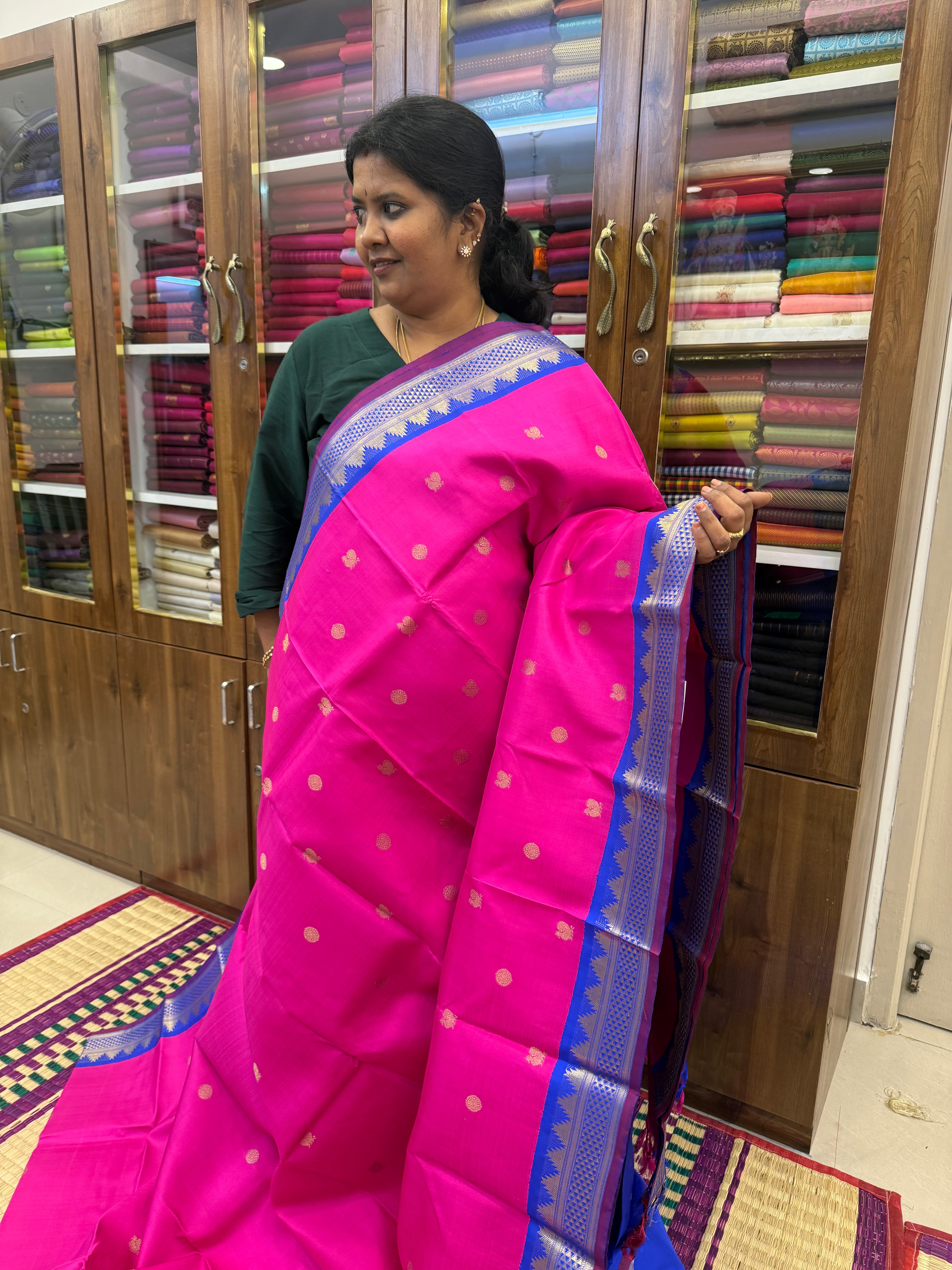 Rani pink Korvai / kanjipuram silk