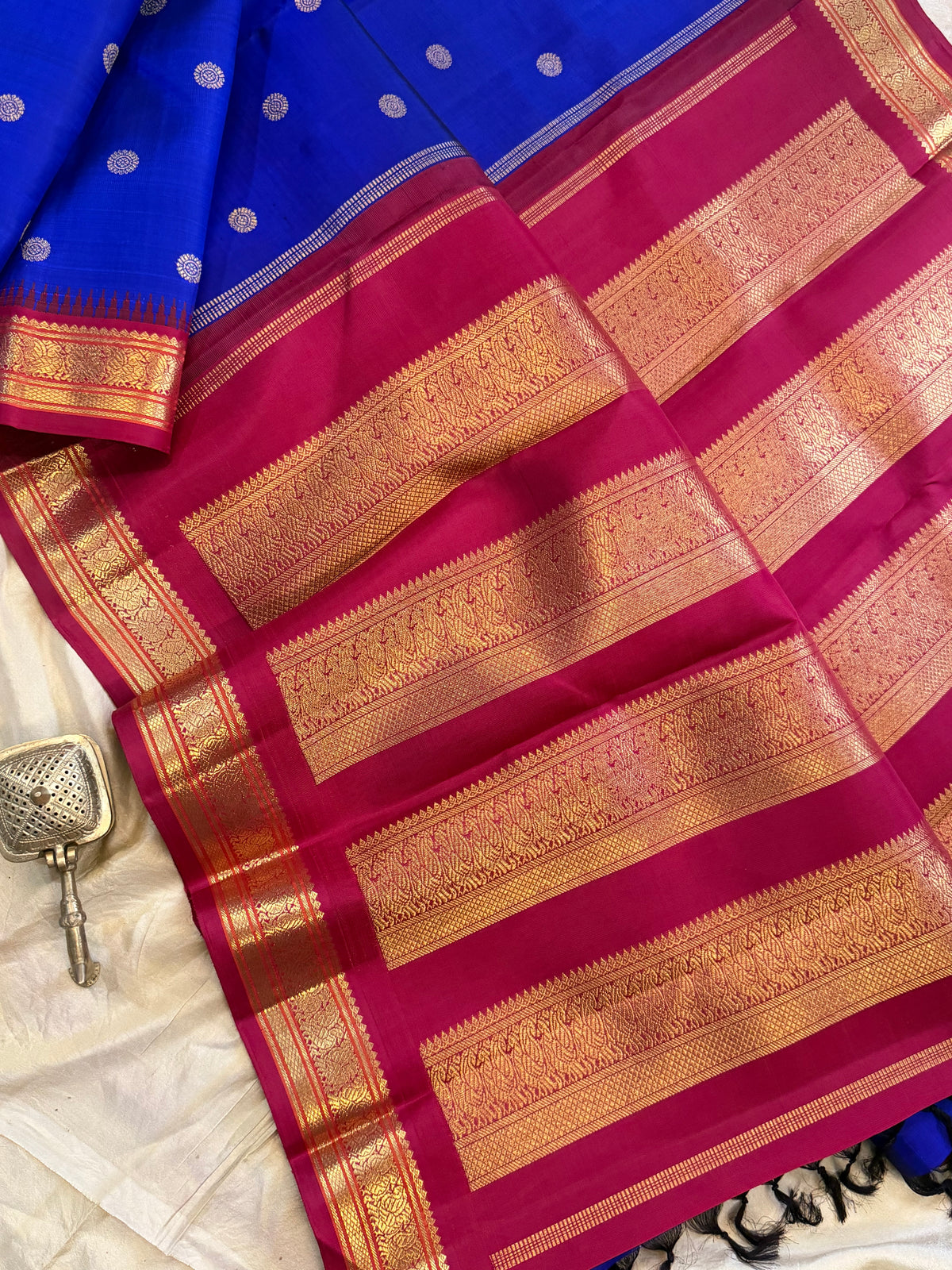 Ms blue Kai Korvai - pure Zari Kanjipuram silk