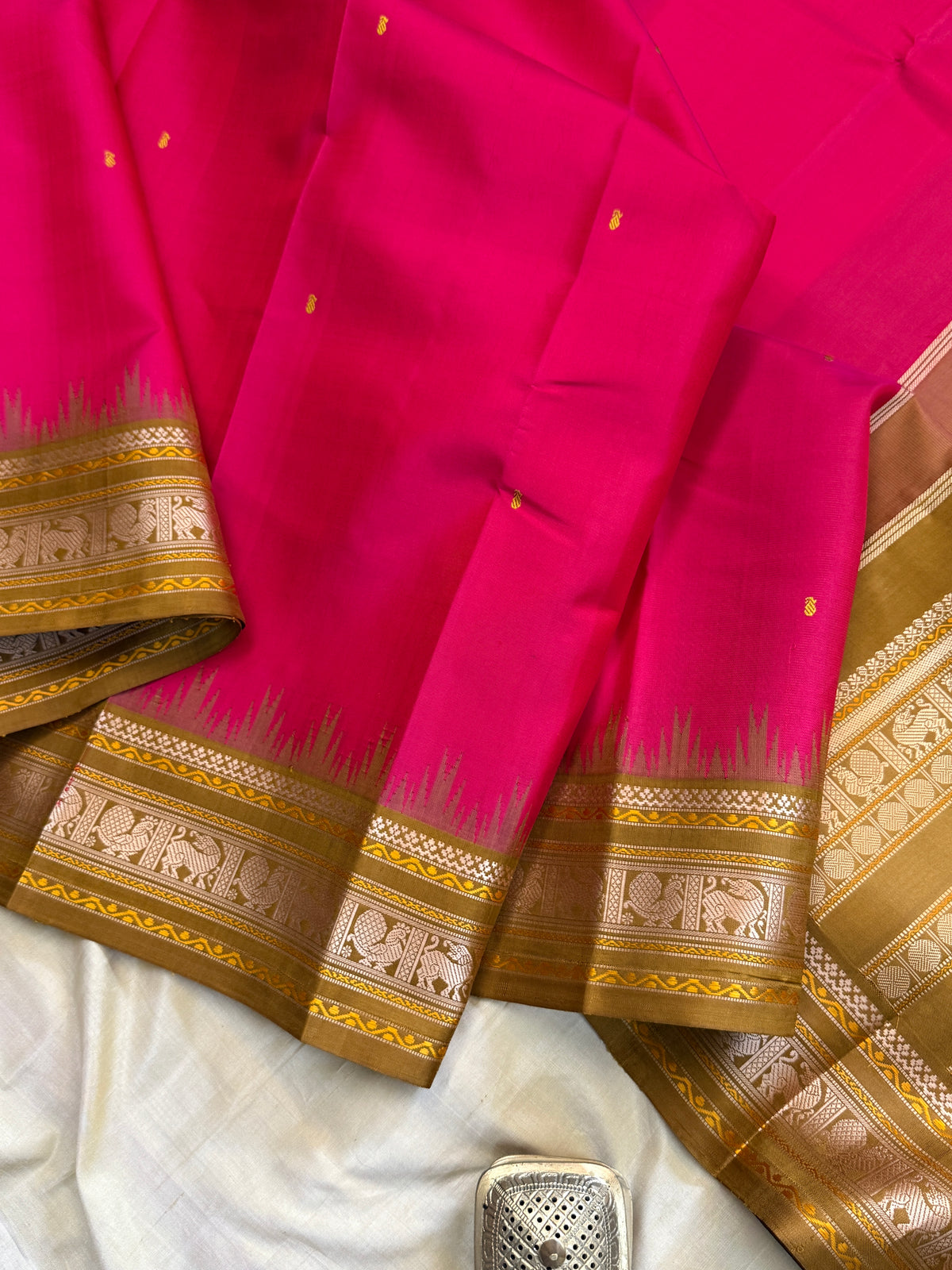 Special edition-pink border with body Zari butta Korvai silk saree/clsa 12571