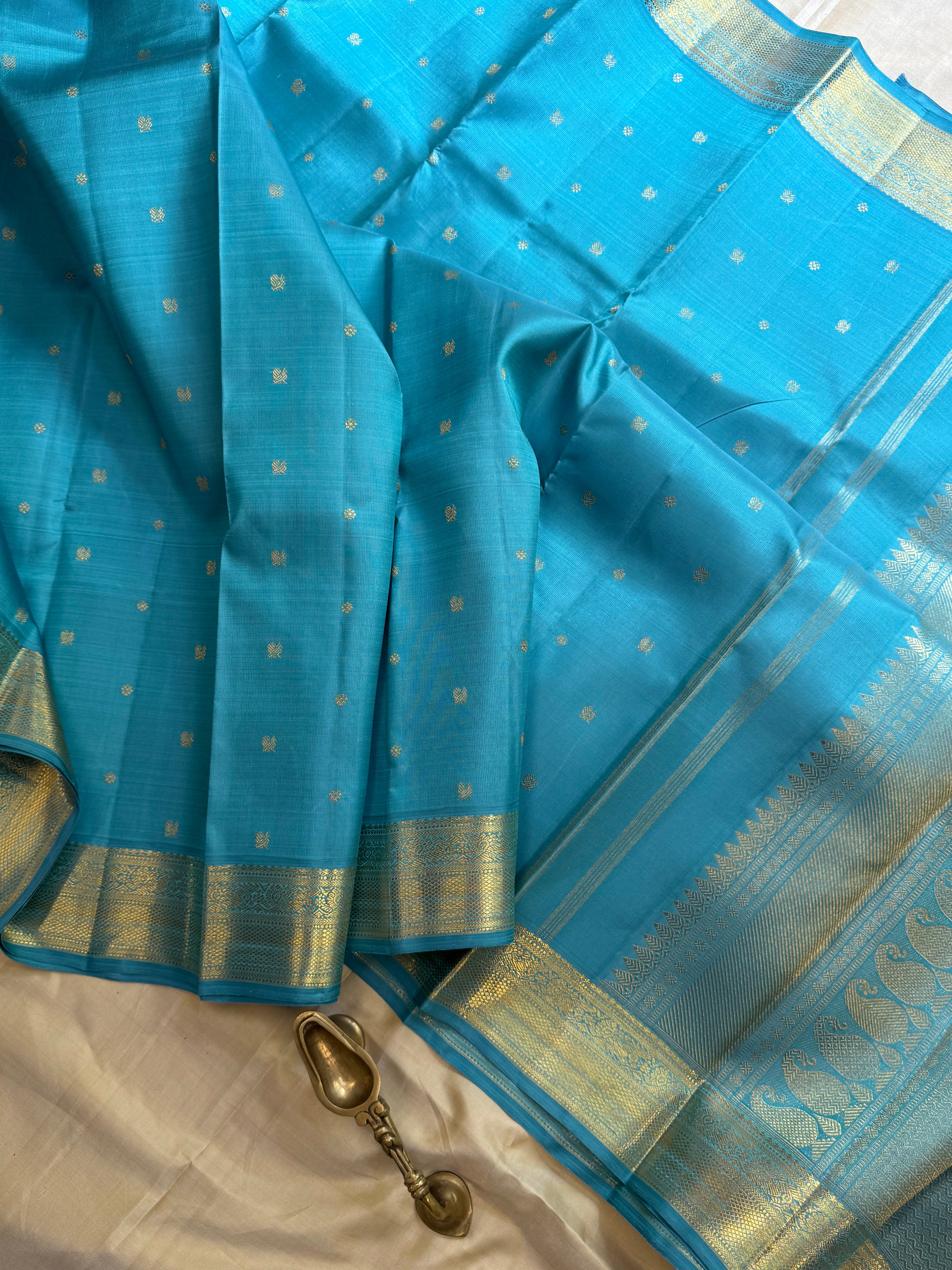 Swapnam : powder blue kili pet / kanjipuram silk