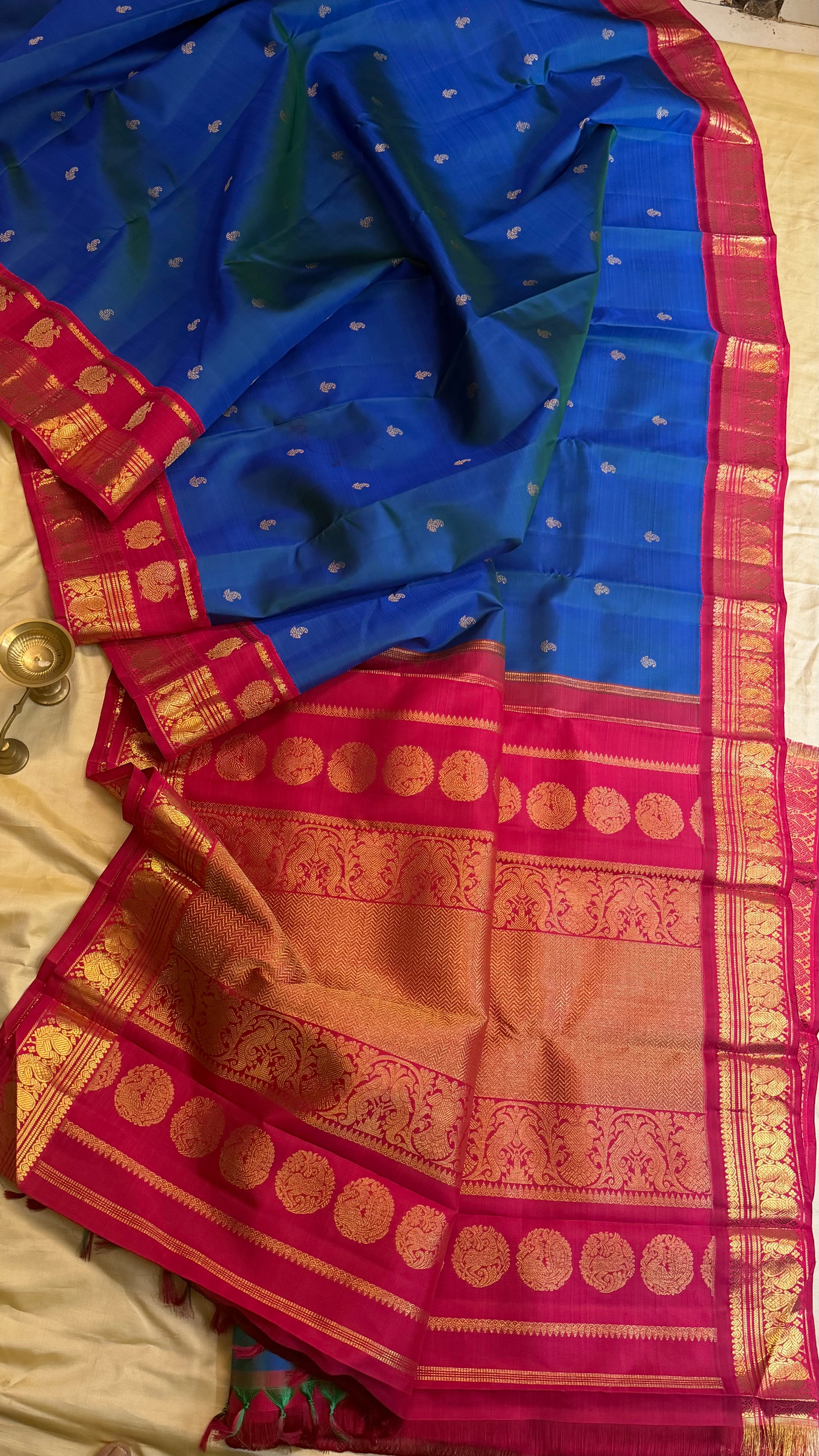 Mayilkazhuthu vintage Korvai / Kanjipuram silk