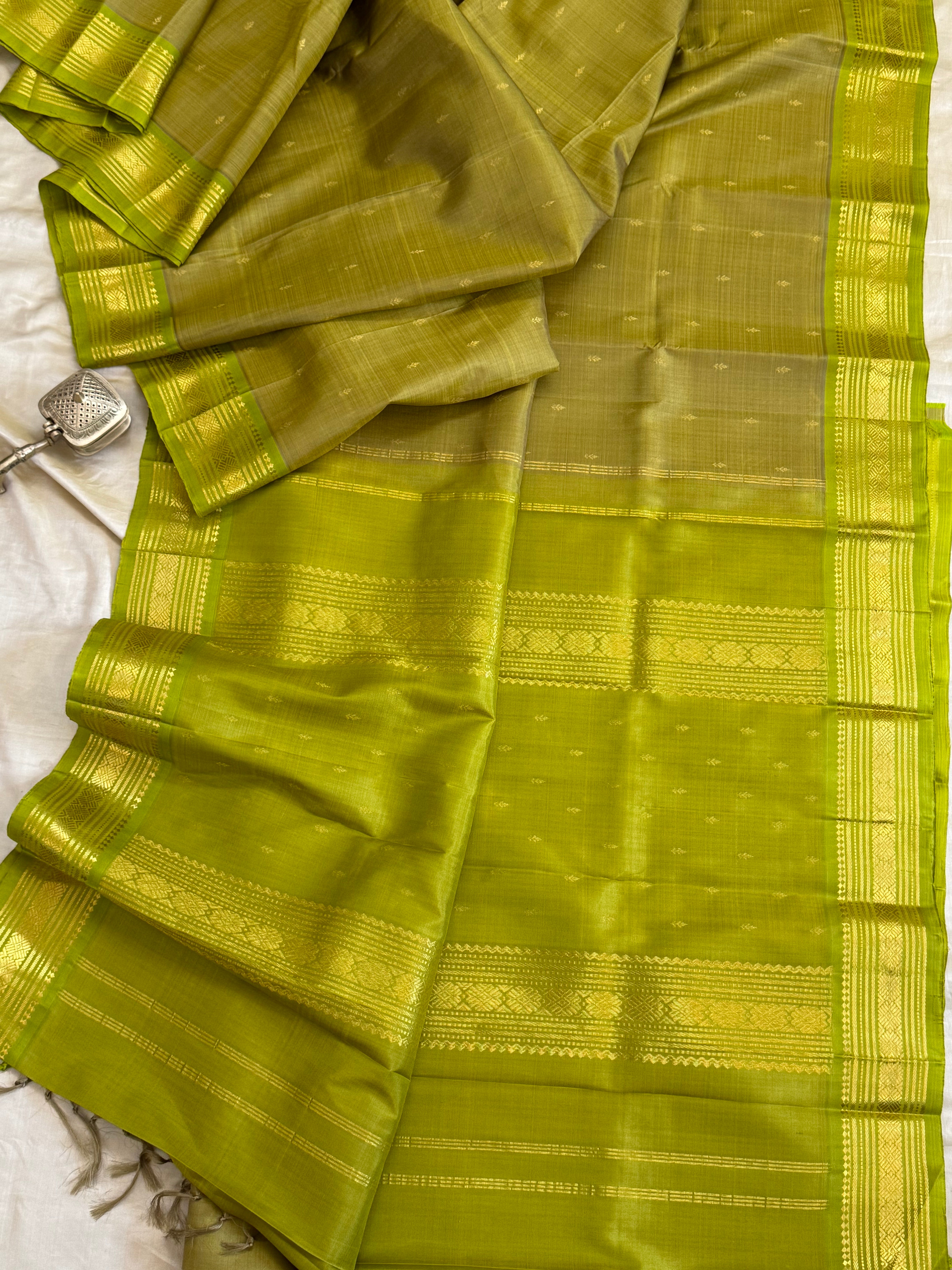 Lime green / Arani silk CLSA 9932