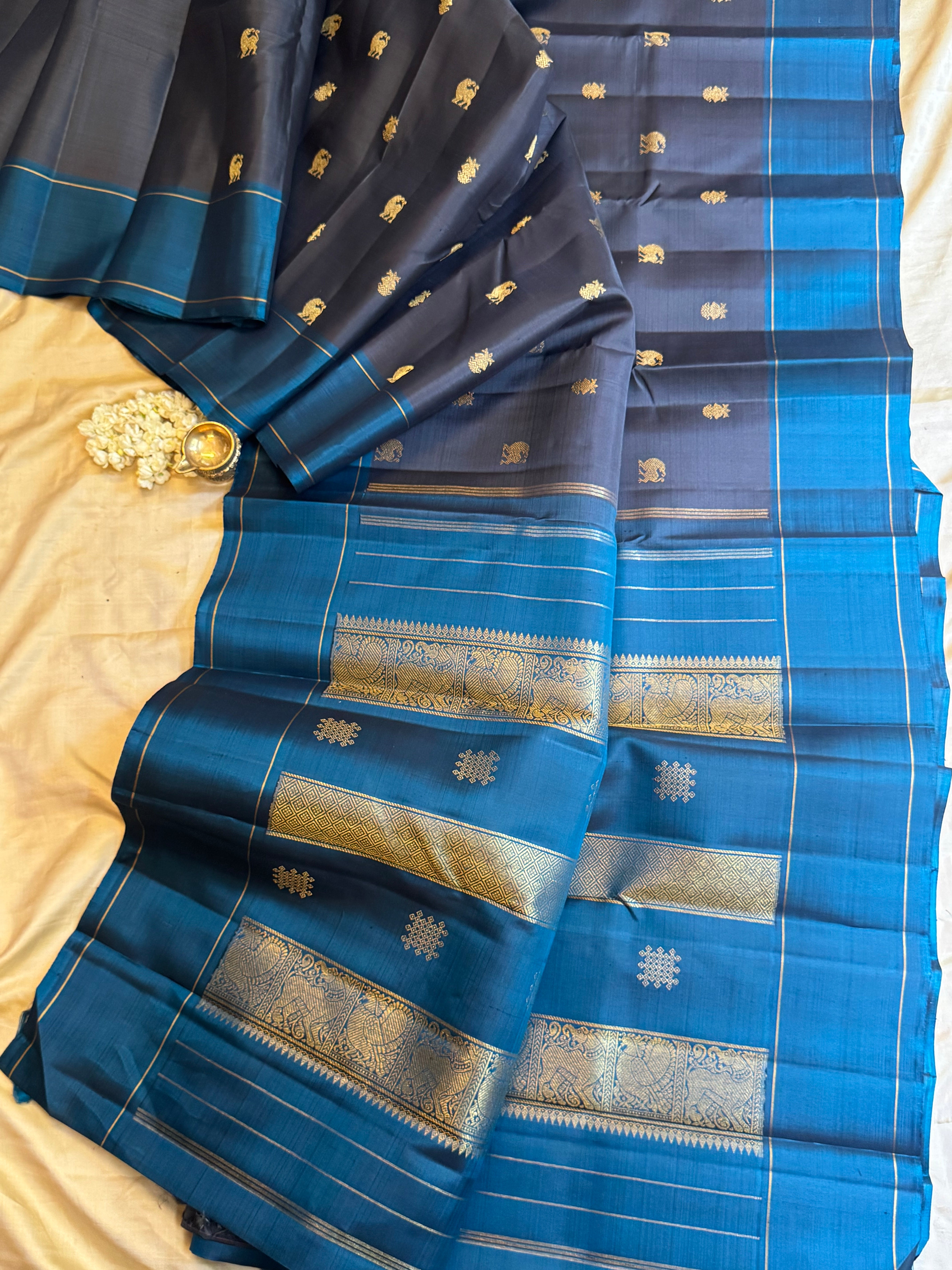Carbon Black yazhli and teal blue/ Kanjipuram silk