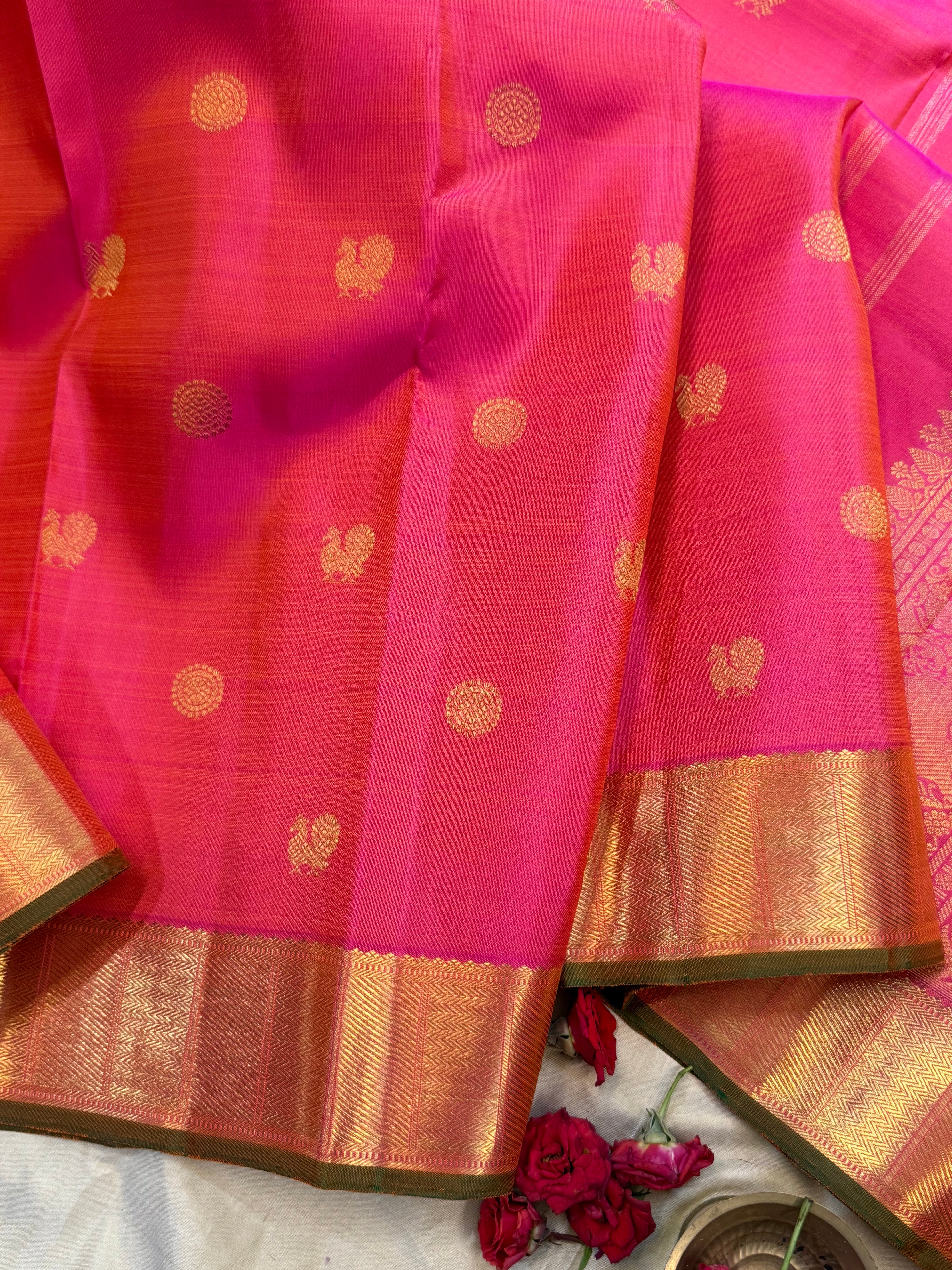 Carrot pink geeti border/ Kanjipuram silk