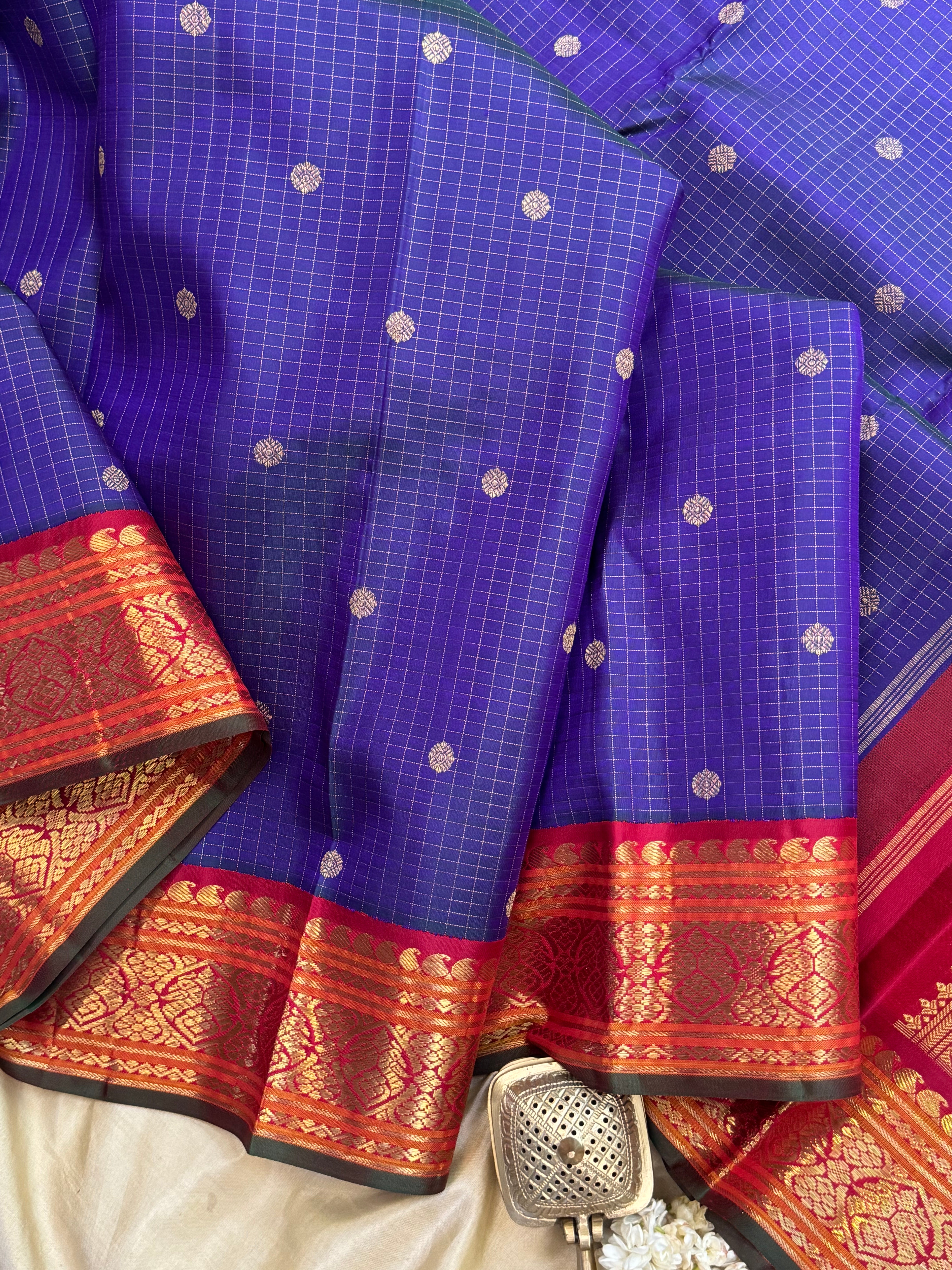 Purplish blue zari kattam Araku kai korvai/ Kanjipuram silk CLSA8677