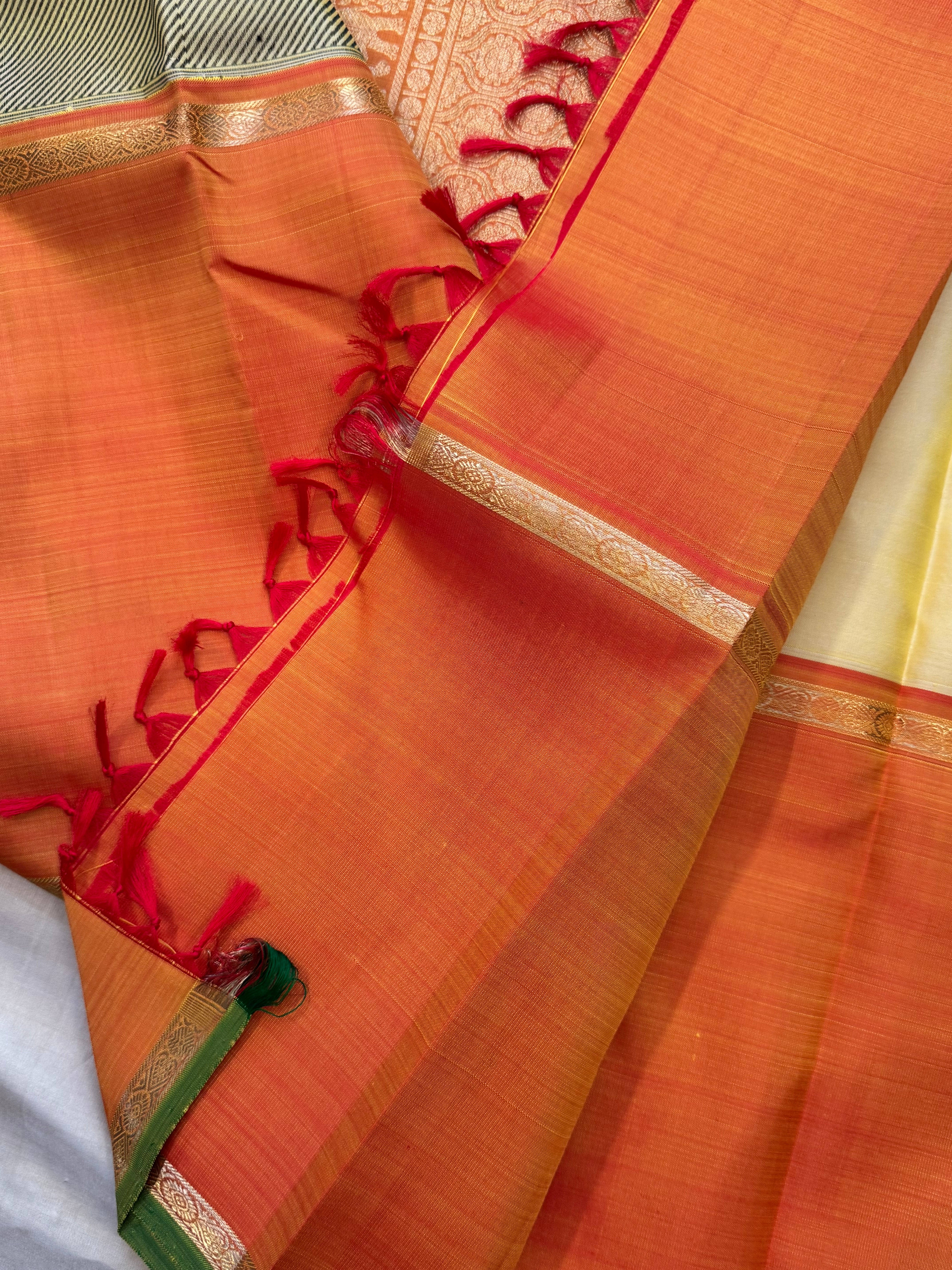 Lehariya long border/ Kanjipuram silk