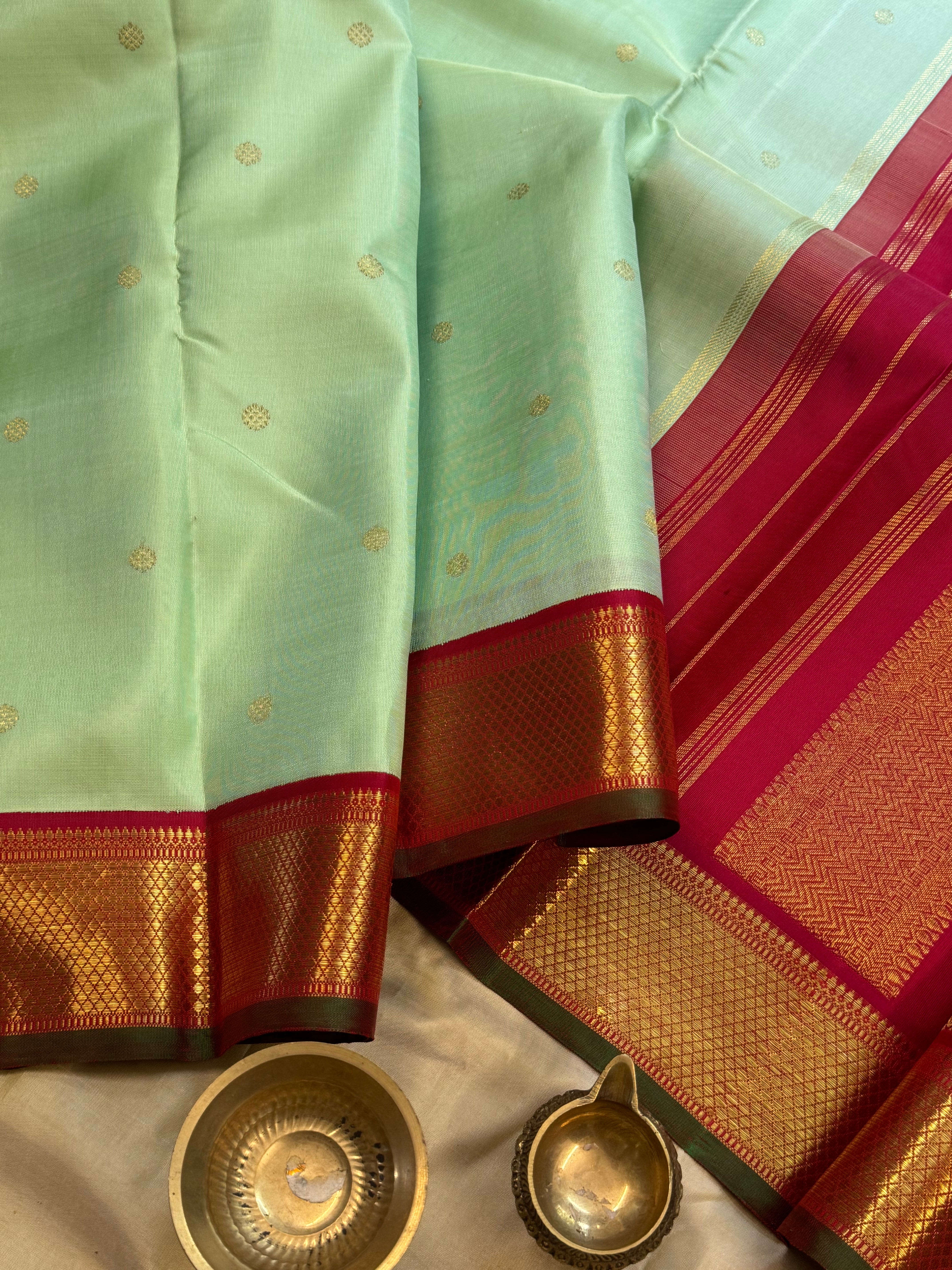 AALAYAM : Pista green korvai kanjipuram silk