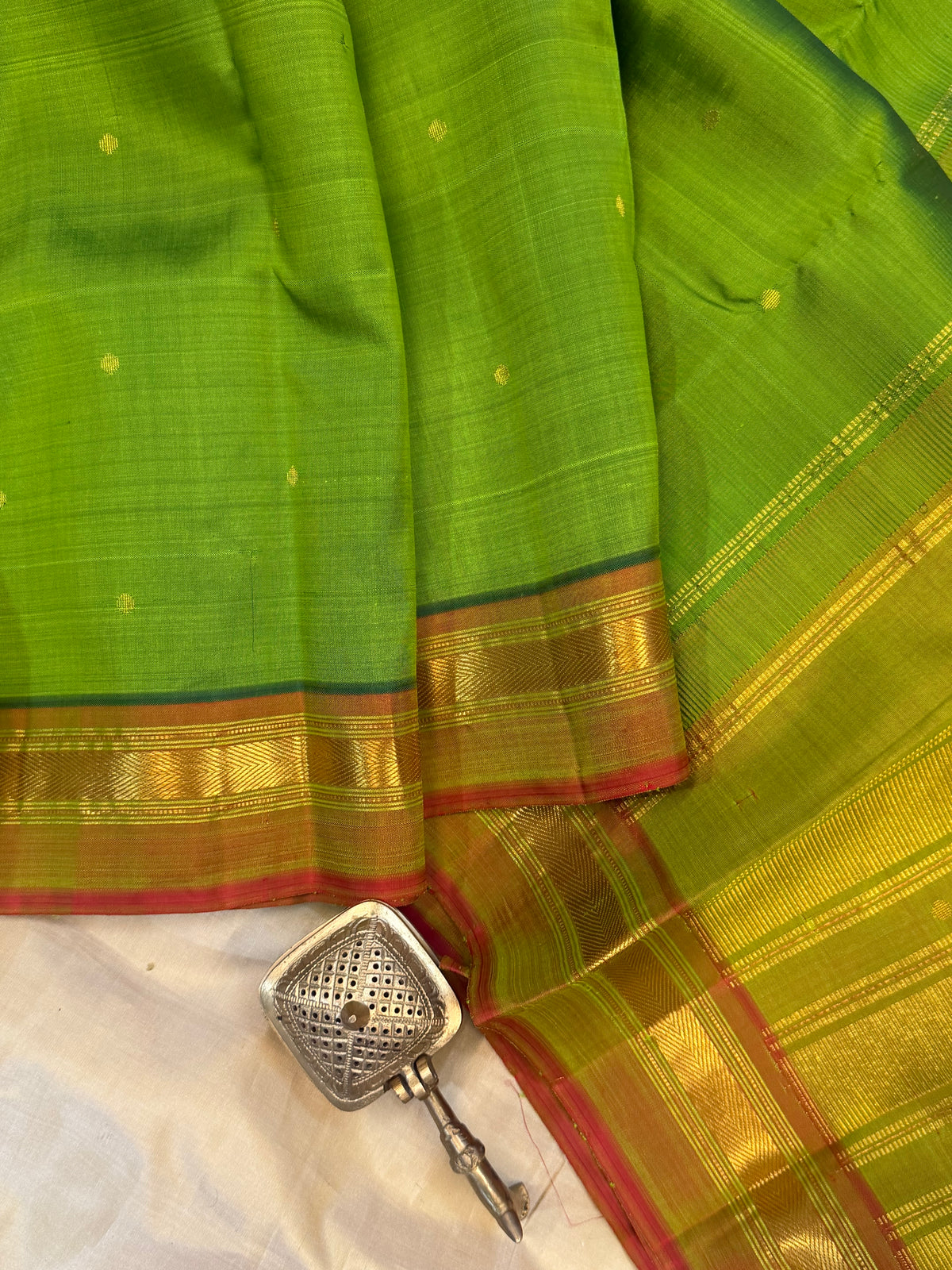 Mehandi green Aarani pure silk saree/ clsa 12057