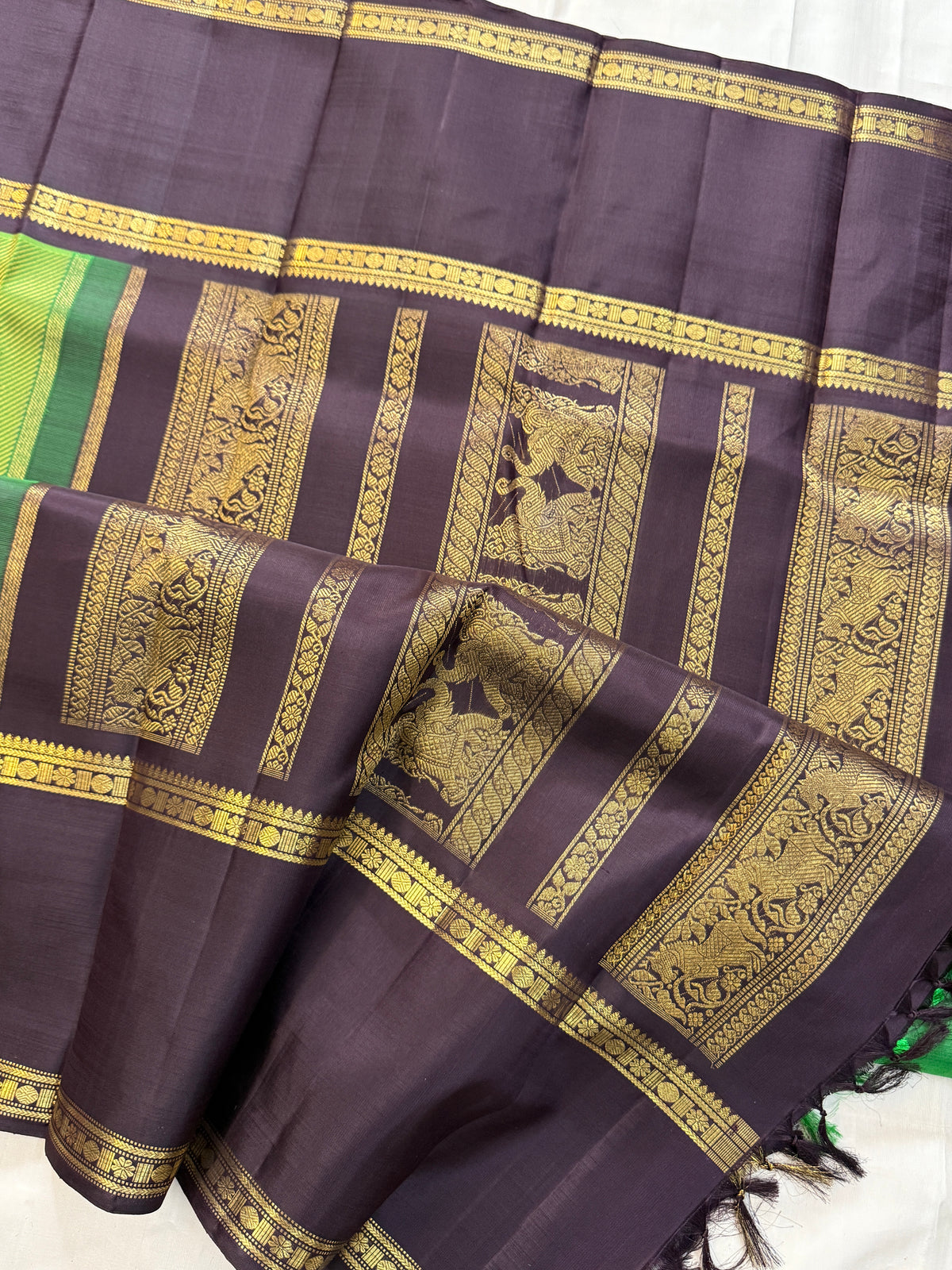 Green with black korvai Thread work kanjipuram silkCLSA11105