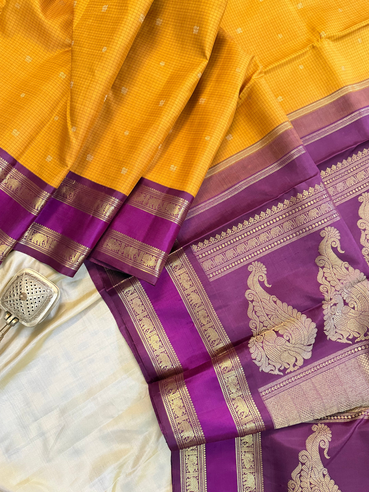 Mustard vintage retta pet Korvai / pure Kanjipuram silk