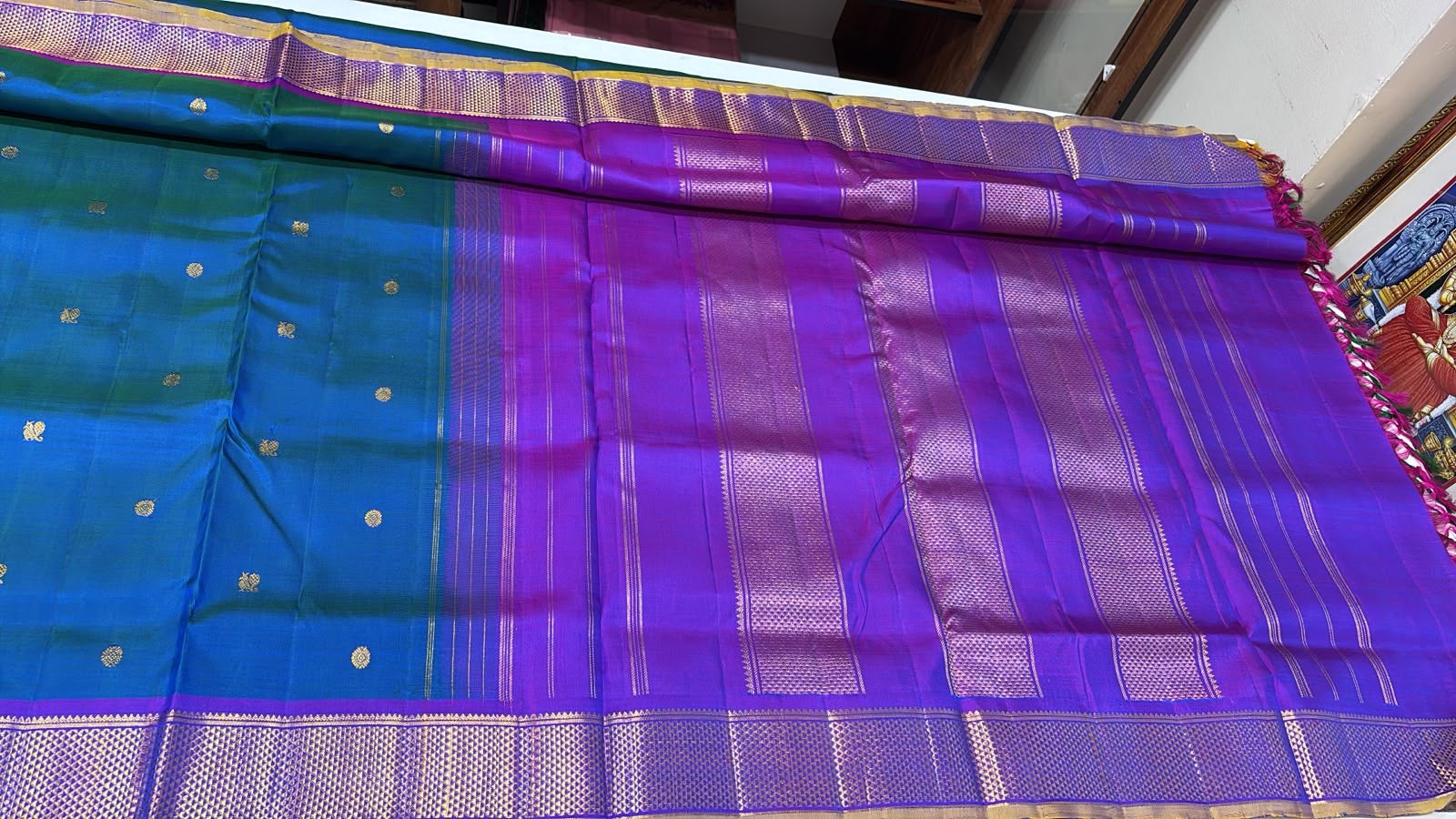 9 yards mayilkazhuthu / kanjipuram silk saree
