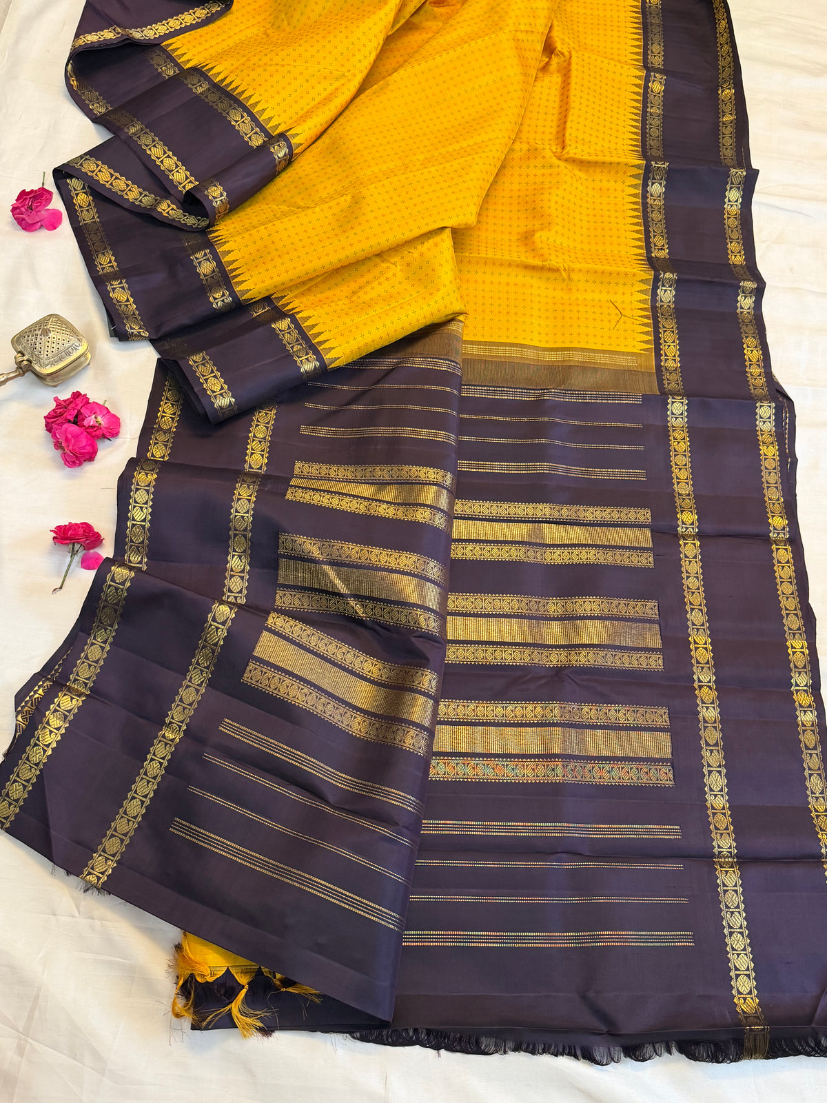 Yellow - Day 1 Navarthri colour pure Zari Kanjipuram silk / plus Butta Korvai