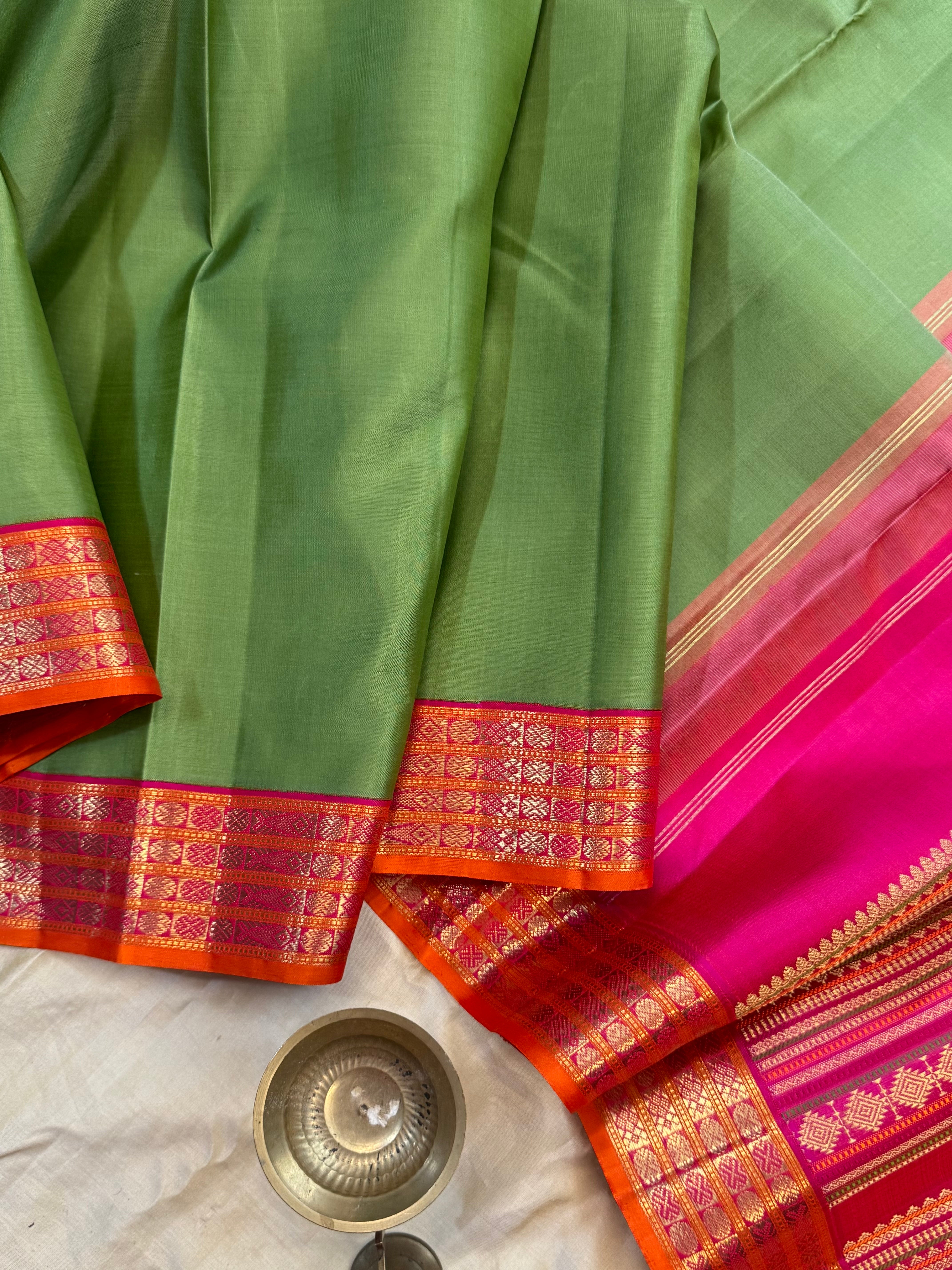 Bomkai inspired Korvai green / Kanjipuram silk