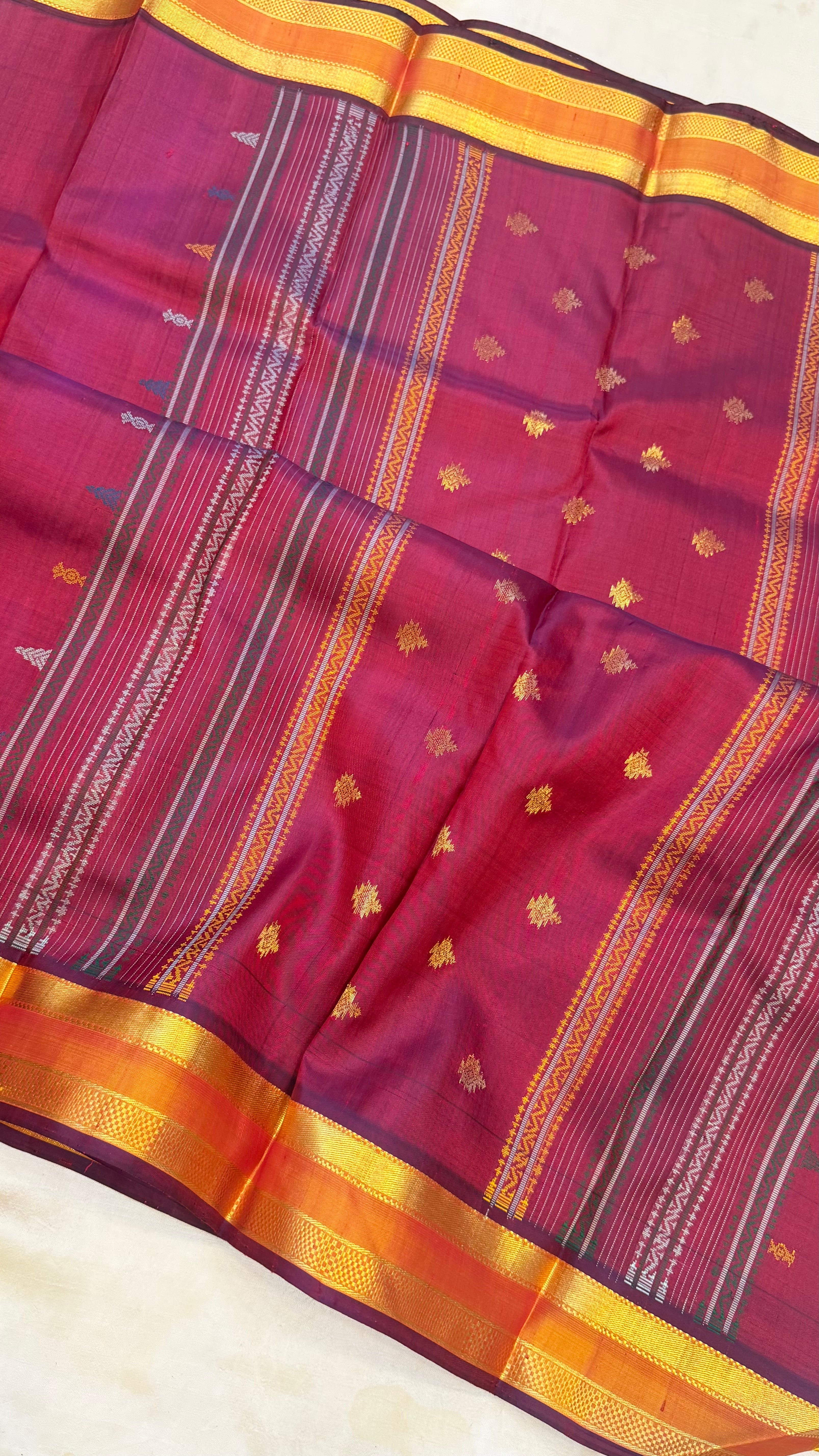 Araku thread work unique pallu / Arani silk