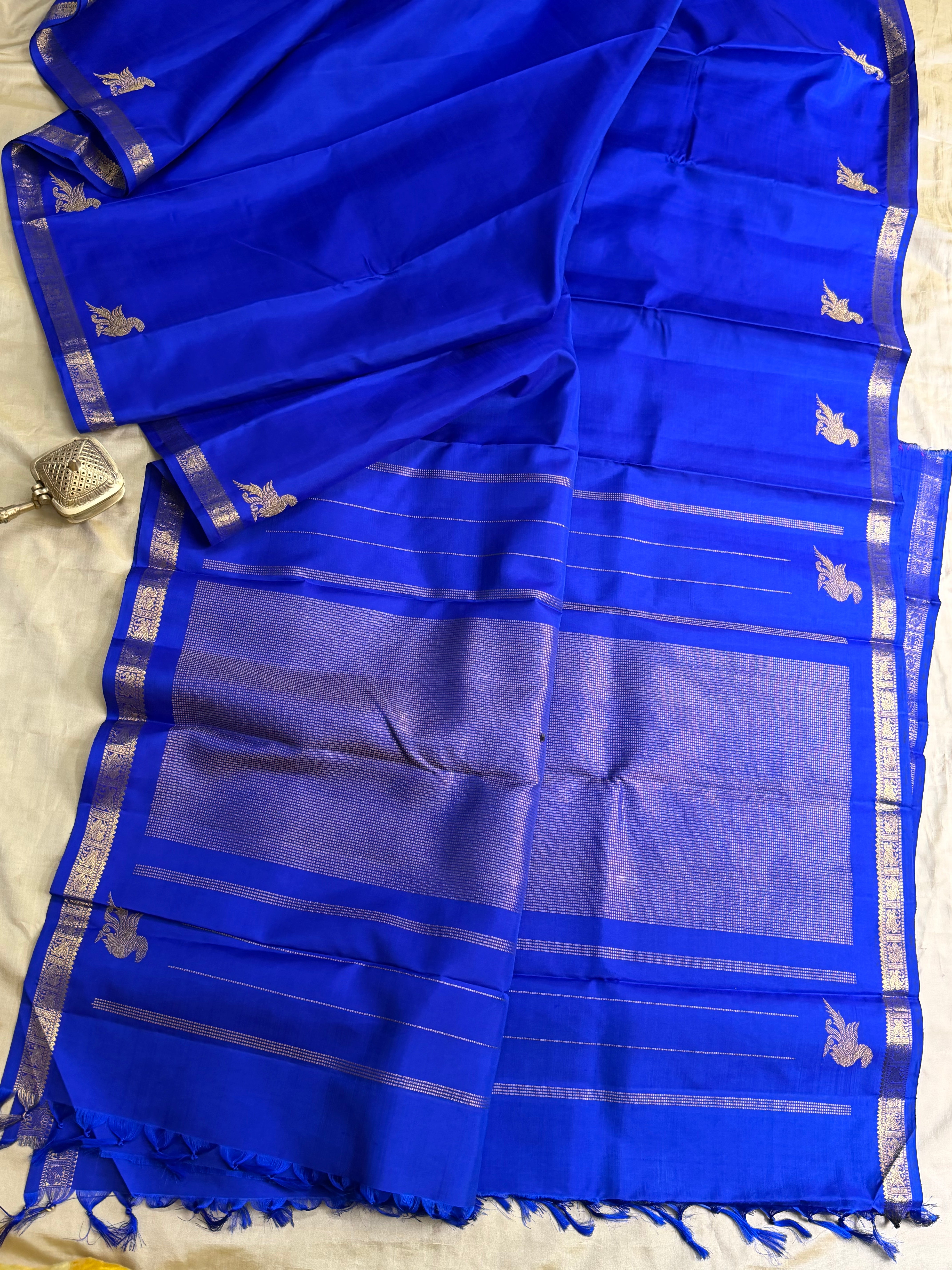 Ms blue Kili border / Budget friendly Kanjipuram silk sarees