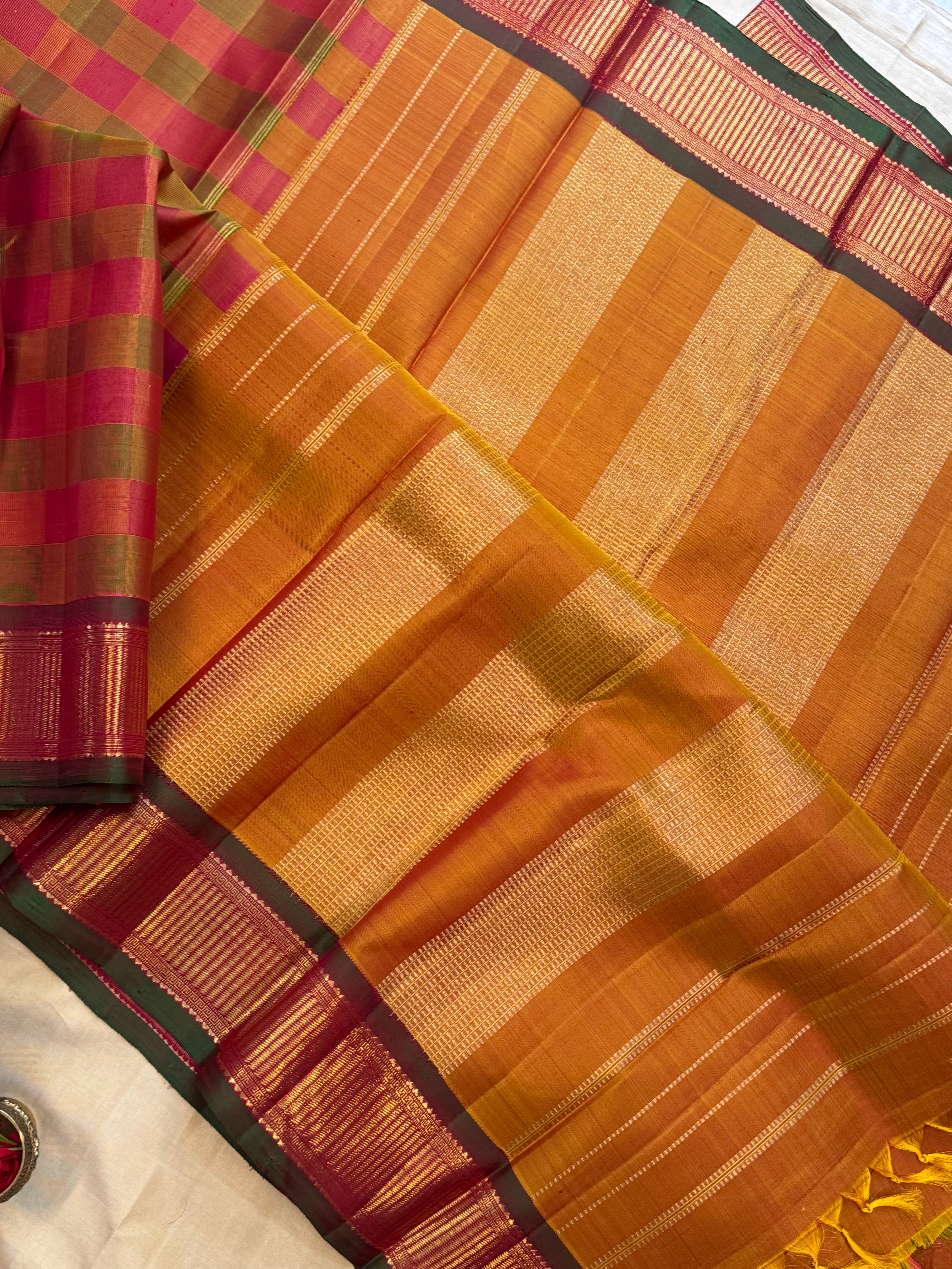 Pai madi watch pet / kanjipuram silk