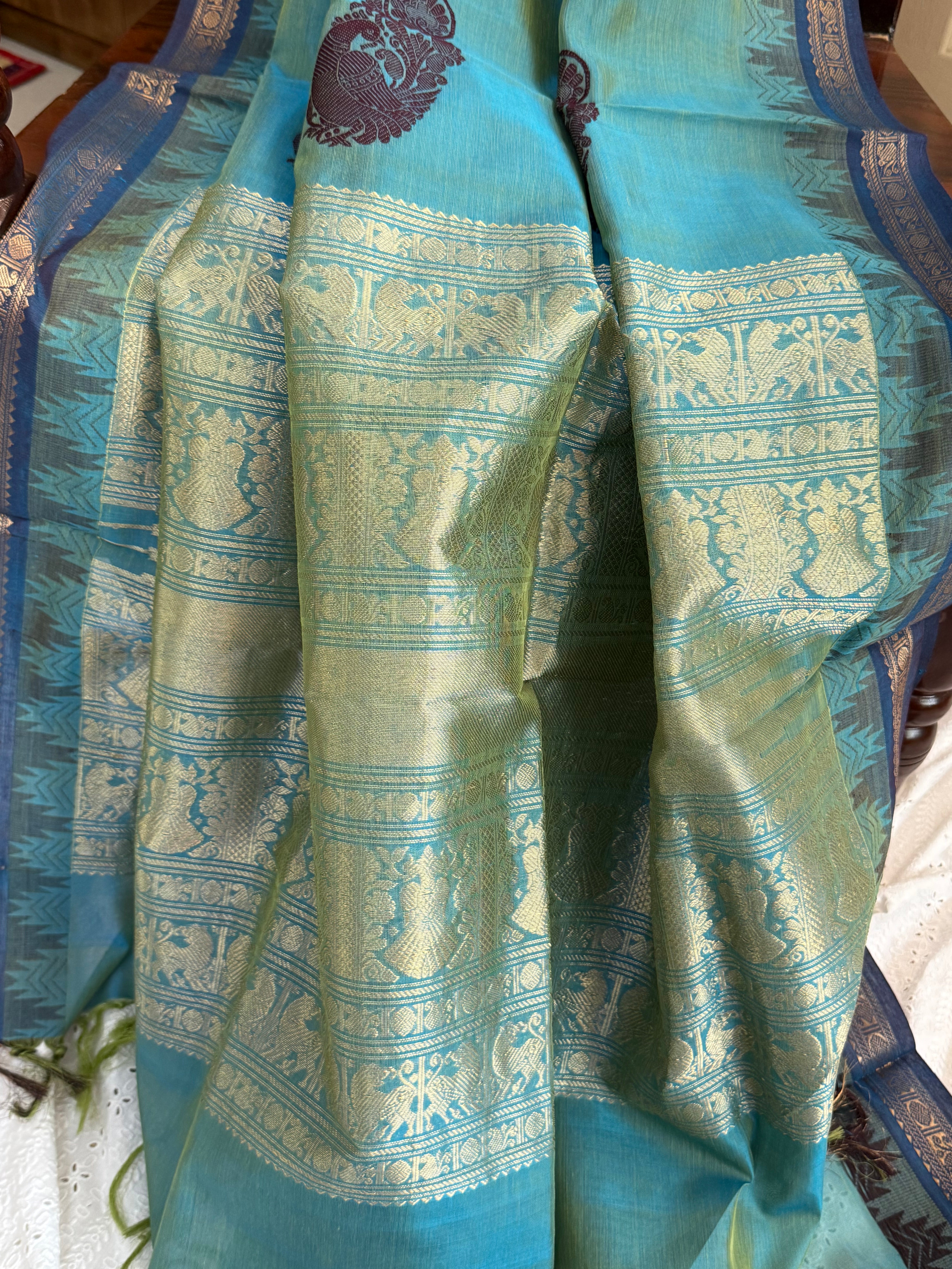 Green shot yellow small border/ silk cotton