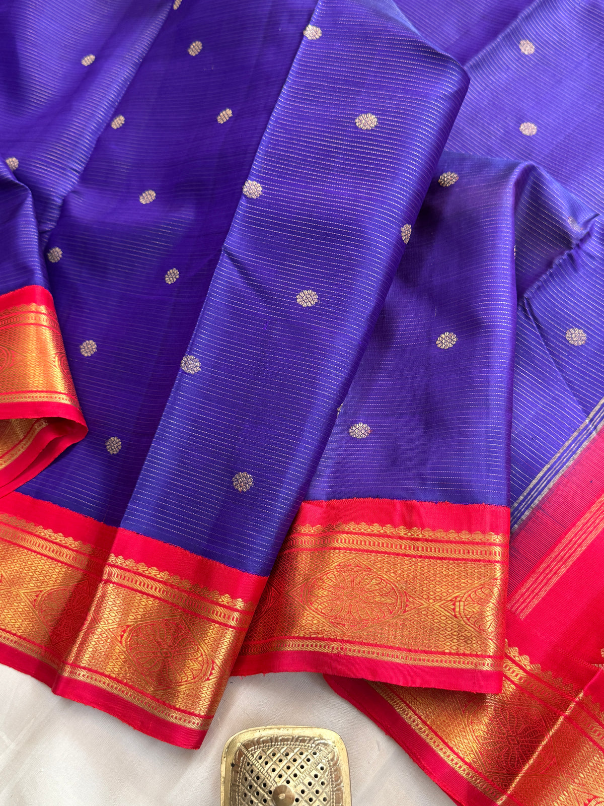 Brinjal blue - Day 3 Navarthri colour pure Zari Kanjipuram silk / blue Vairaoosi Butta clsa 949