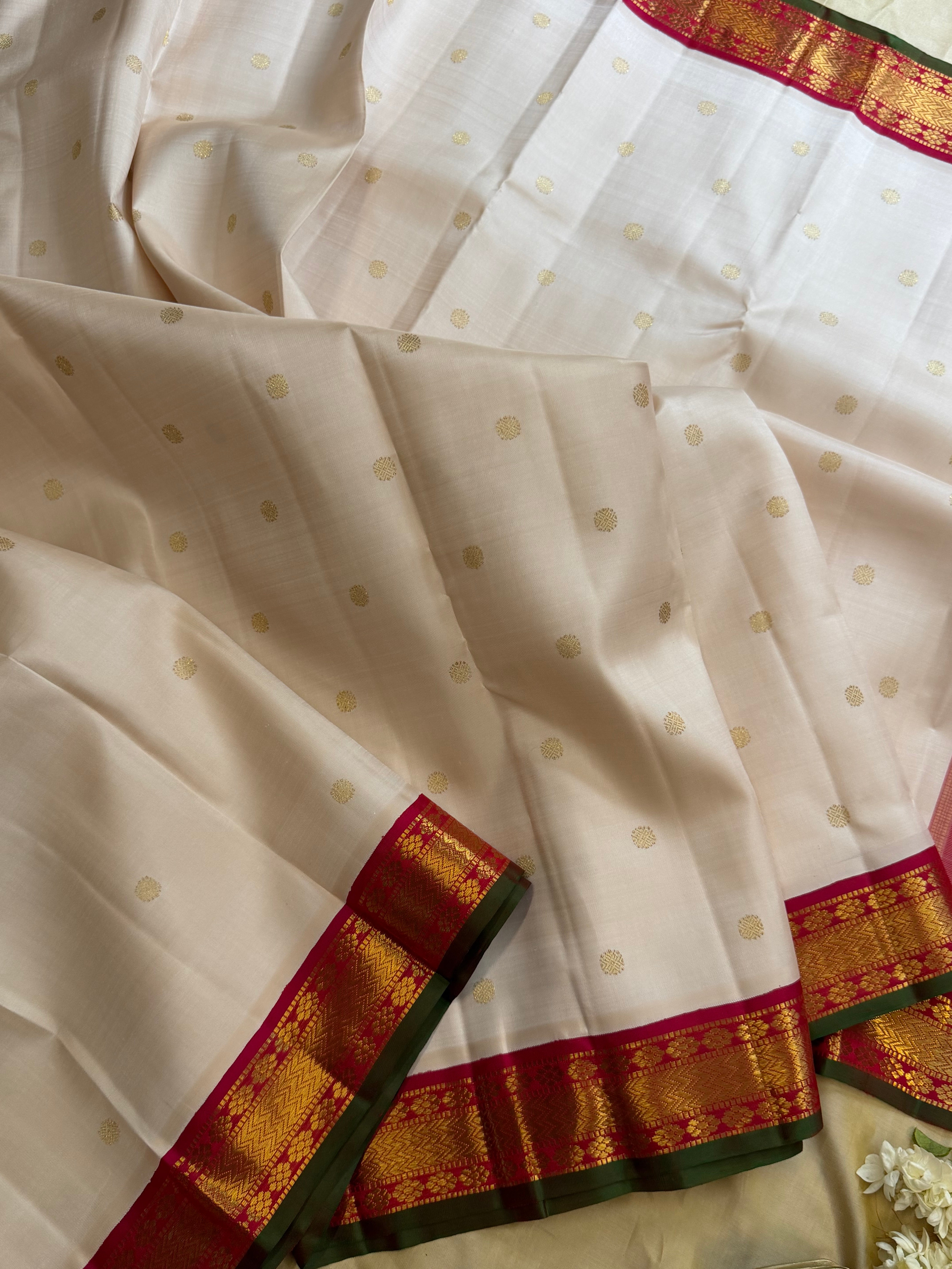 Off white Korvai / Kanjipuram silk saree clsa 11670