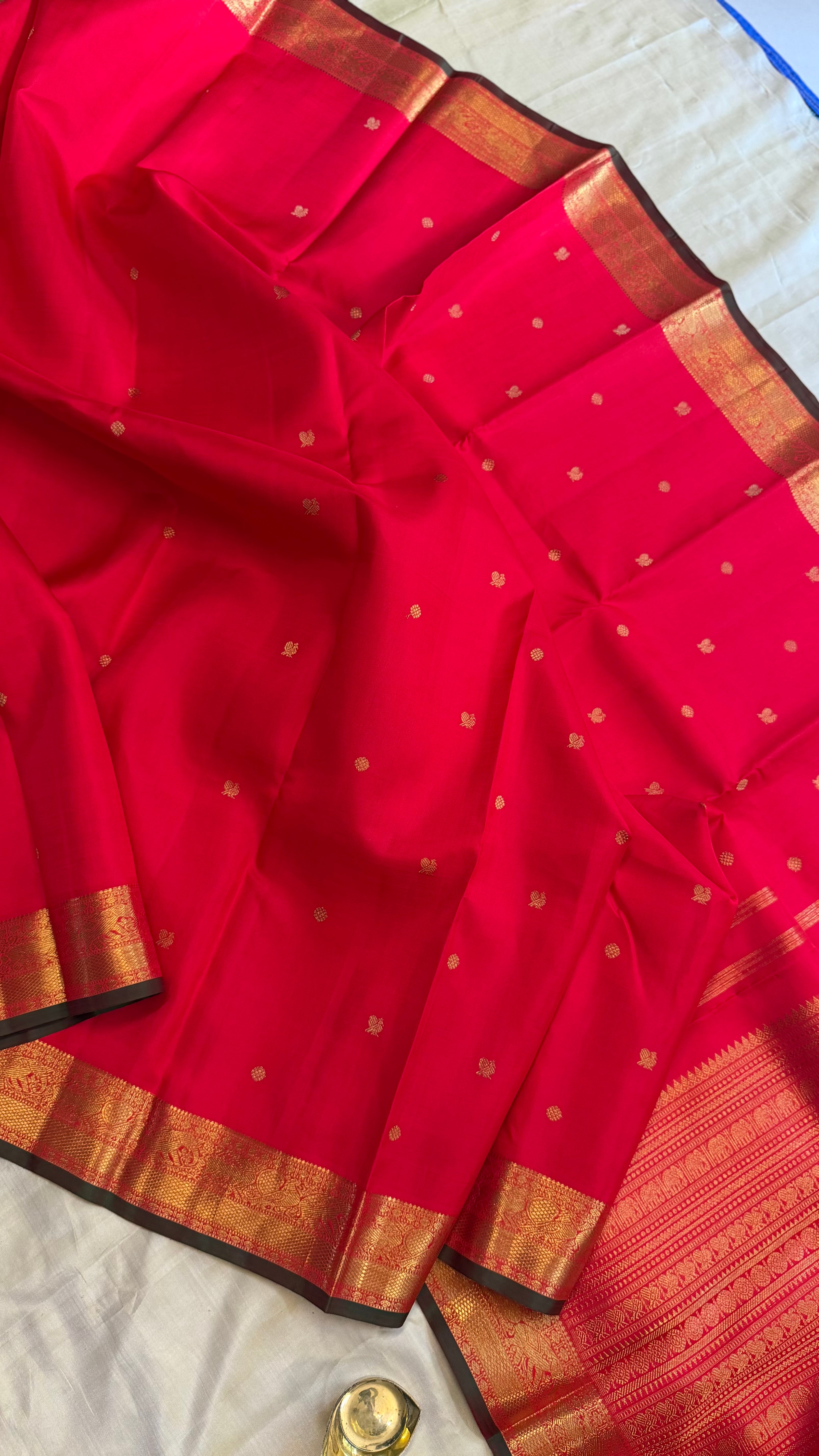 Red getti border/ Kanjipuram Silk