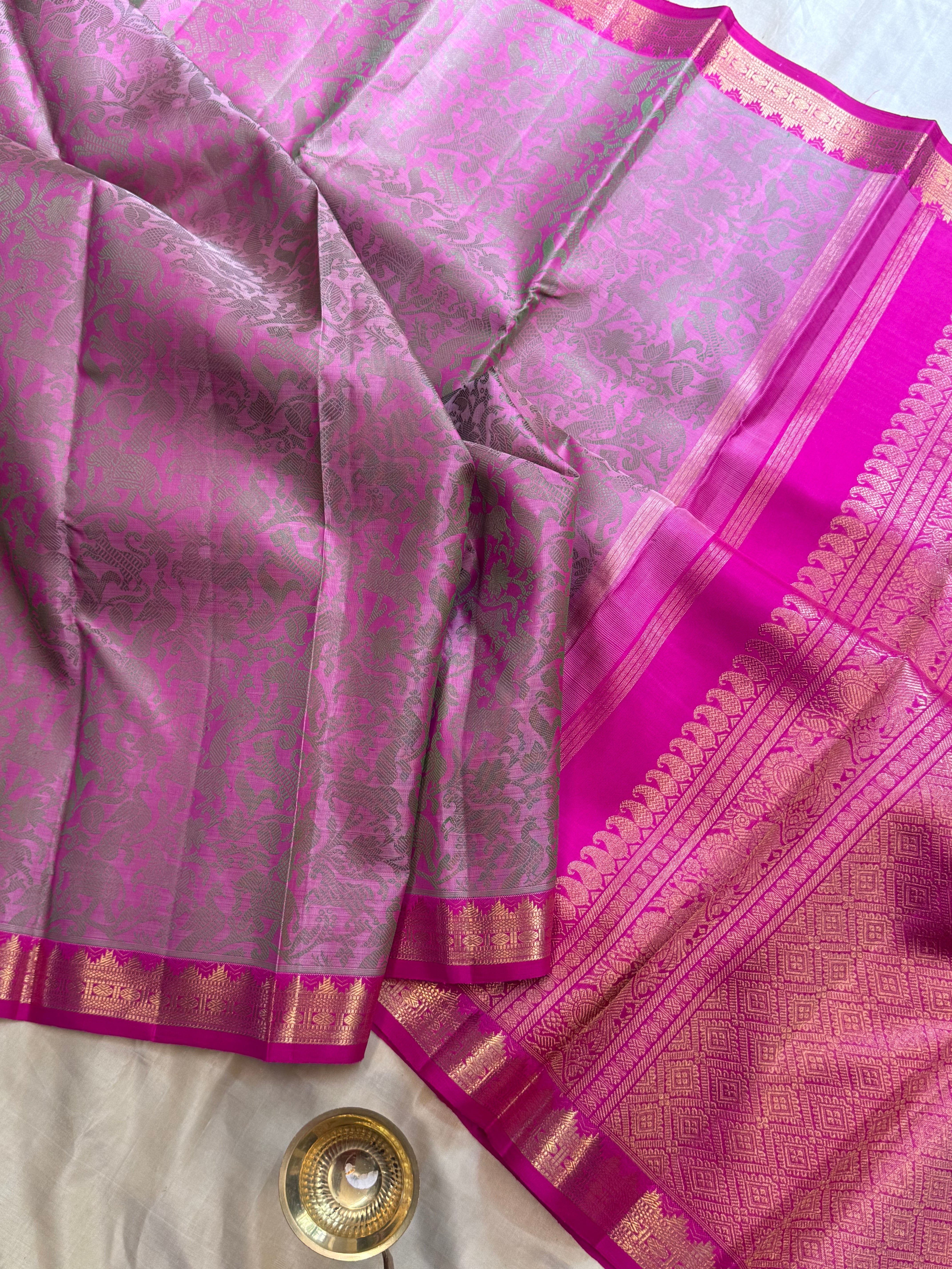 Onion pink vanasingaram : kanjipuram silk
